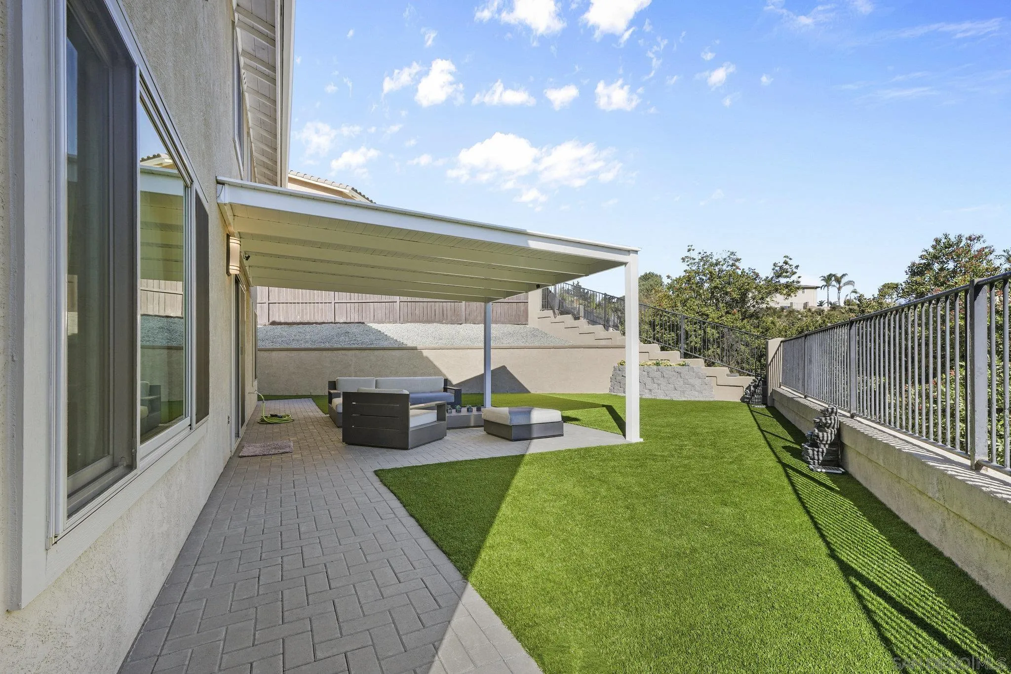 https://cdn.realtyfeed.com/cdn/127/260003308/3916a1e4b29d460b34eab2711d0636dd.webp