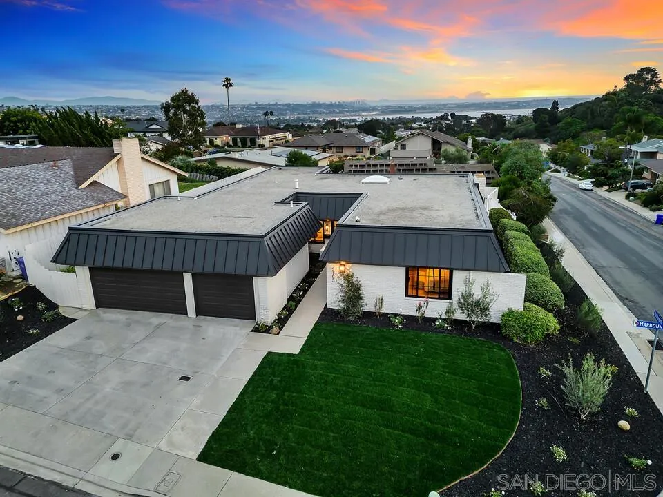 2105 Harbour Heights Rd, San Diego, CA, 92109