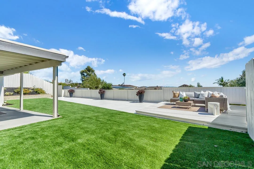 2105 Harbour Heights Rd, San Diego, CA, 92109