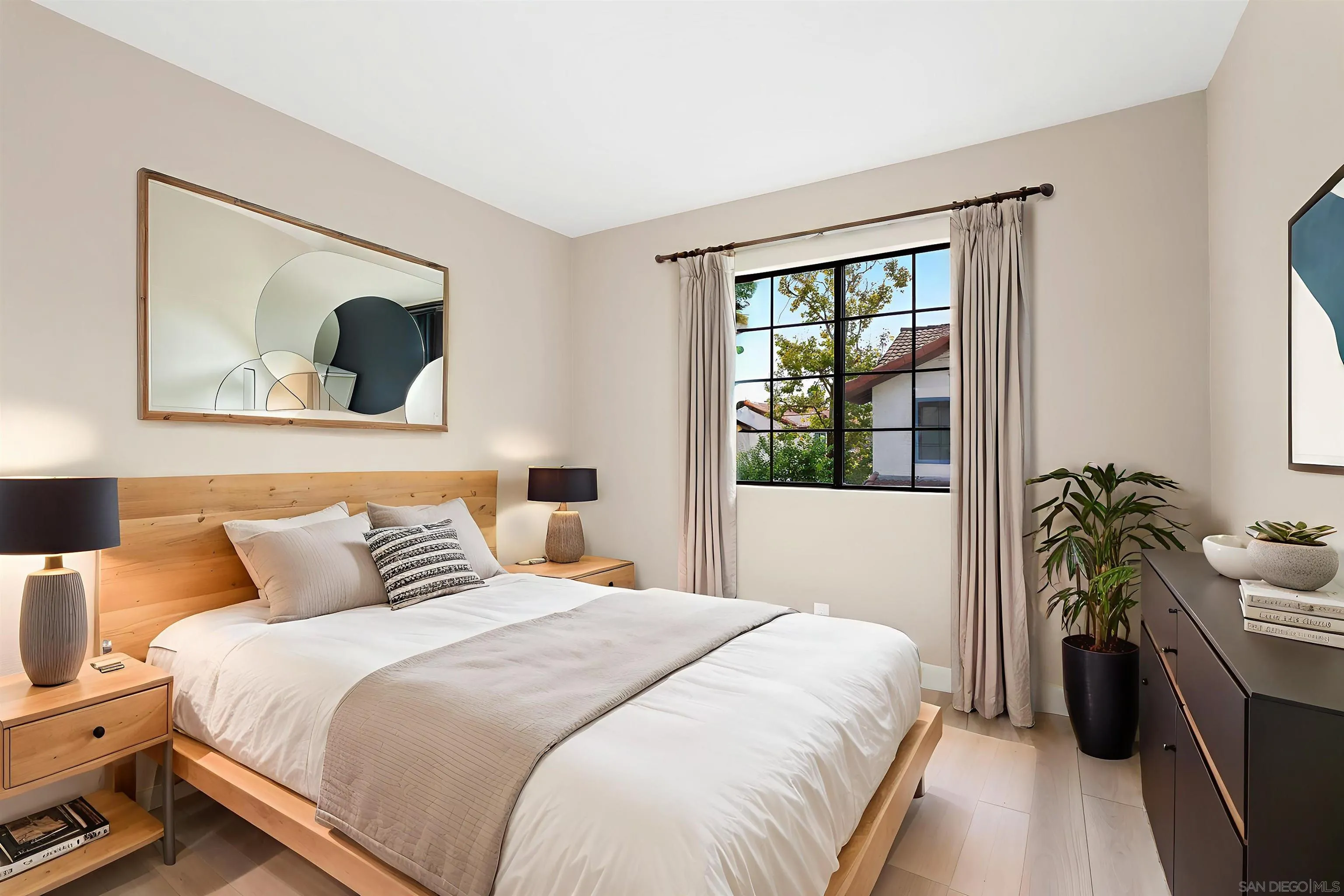 https://cdn.realtyfeed.com/cdn/127/260003317/97c0d0ef198a2a3b177515c426b6f350.webp