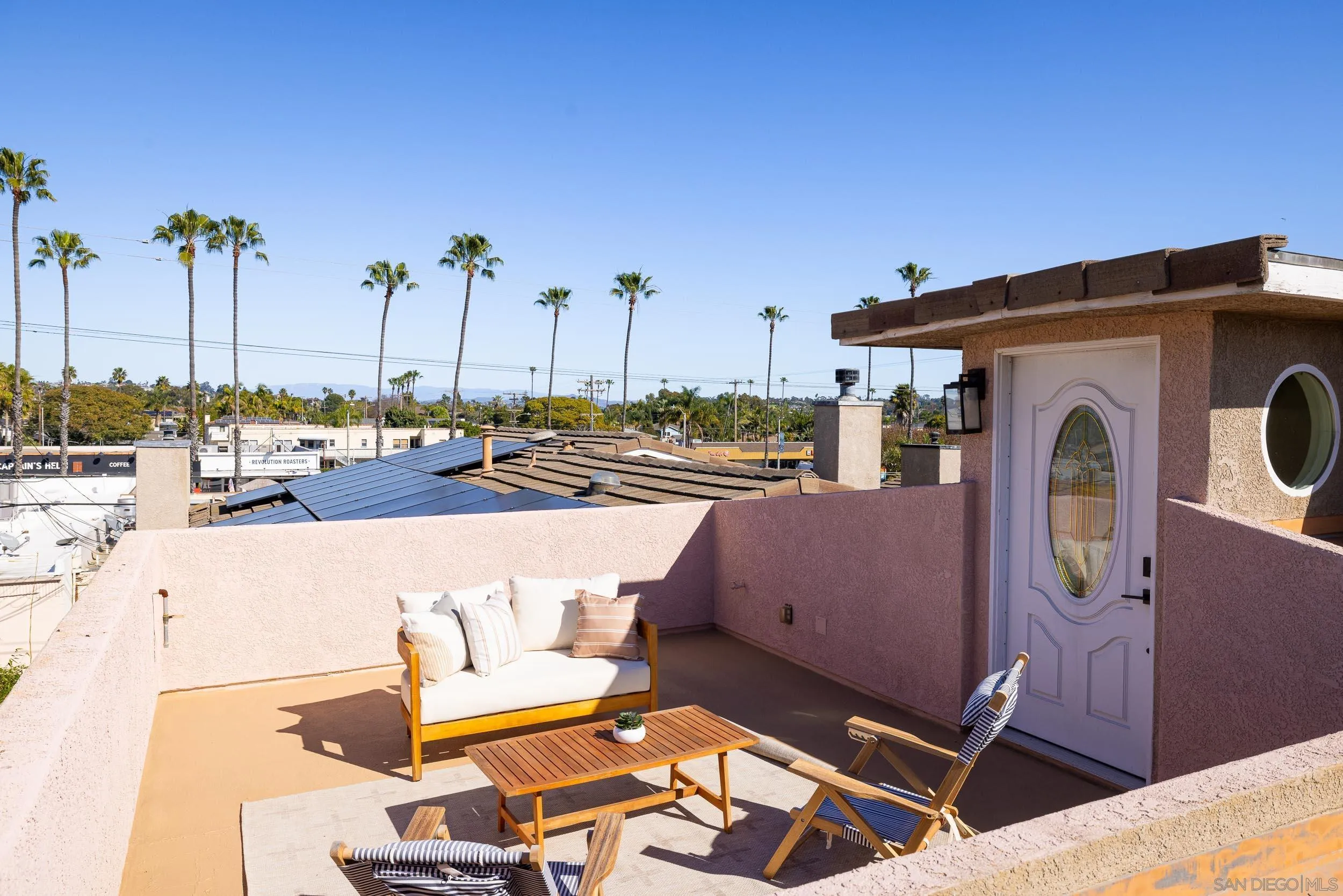 https://cdn.realtyfeed.com/cdn/127/260003320/53e22161e7263d81b707e0a430407f1e.webp