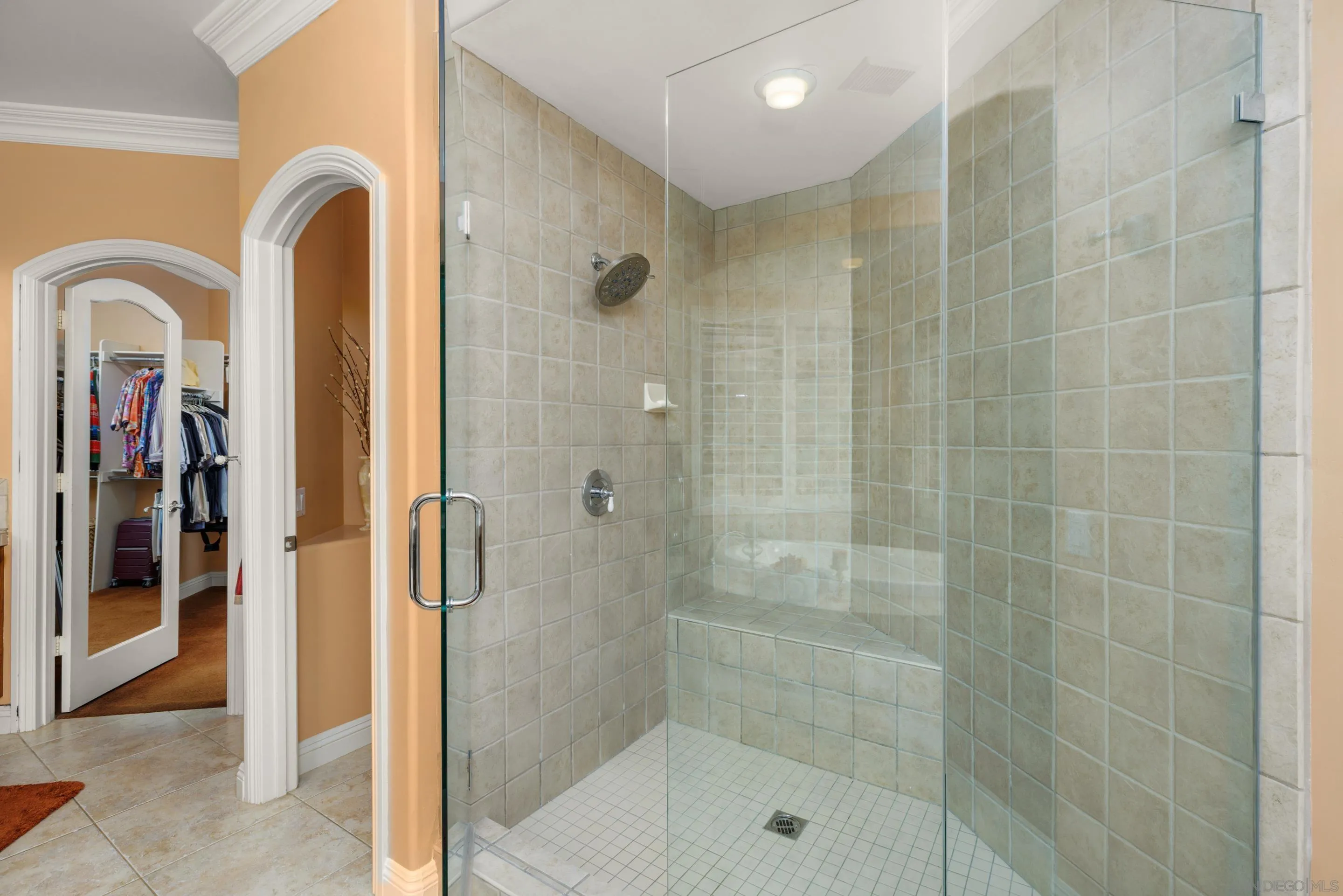 https://cdn.realtyfeed.com/cdn/127/260003322/55ffabf9f9326df9082583870a0b990d.webp