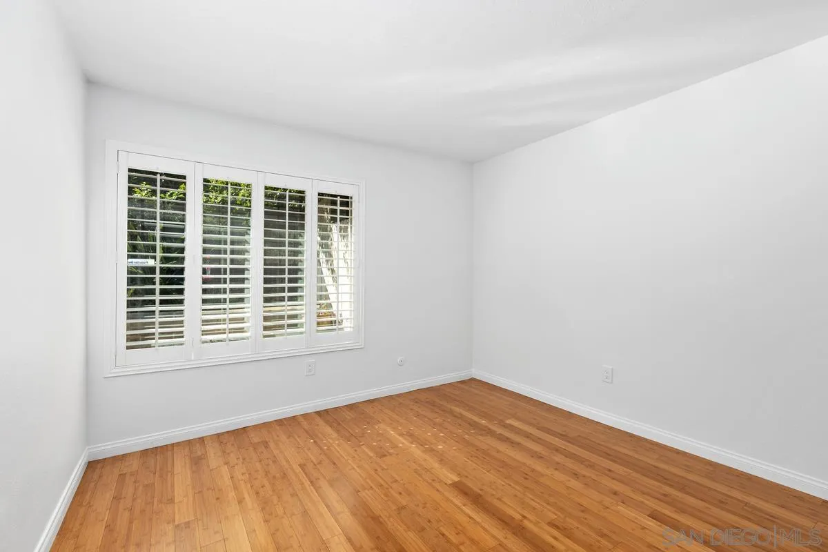 Photo #15: 260003324 Listing: Photo #15