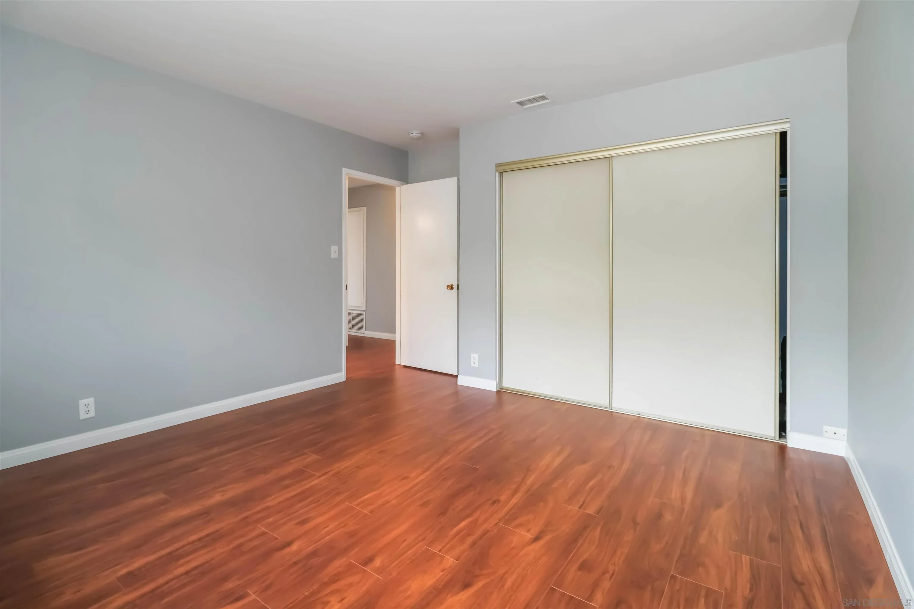 https://cdn.realtyfeed.com/cdn/127/260003326/03caee23a7b372762537f605c1358829.webp