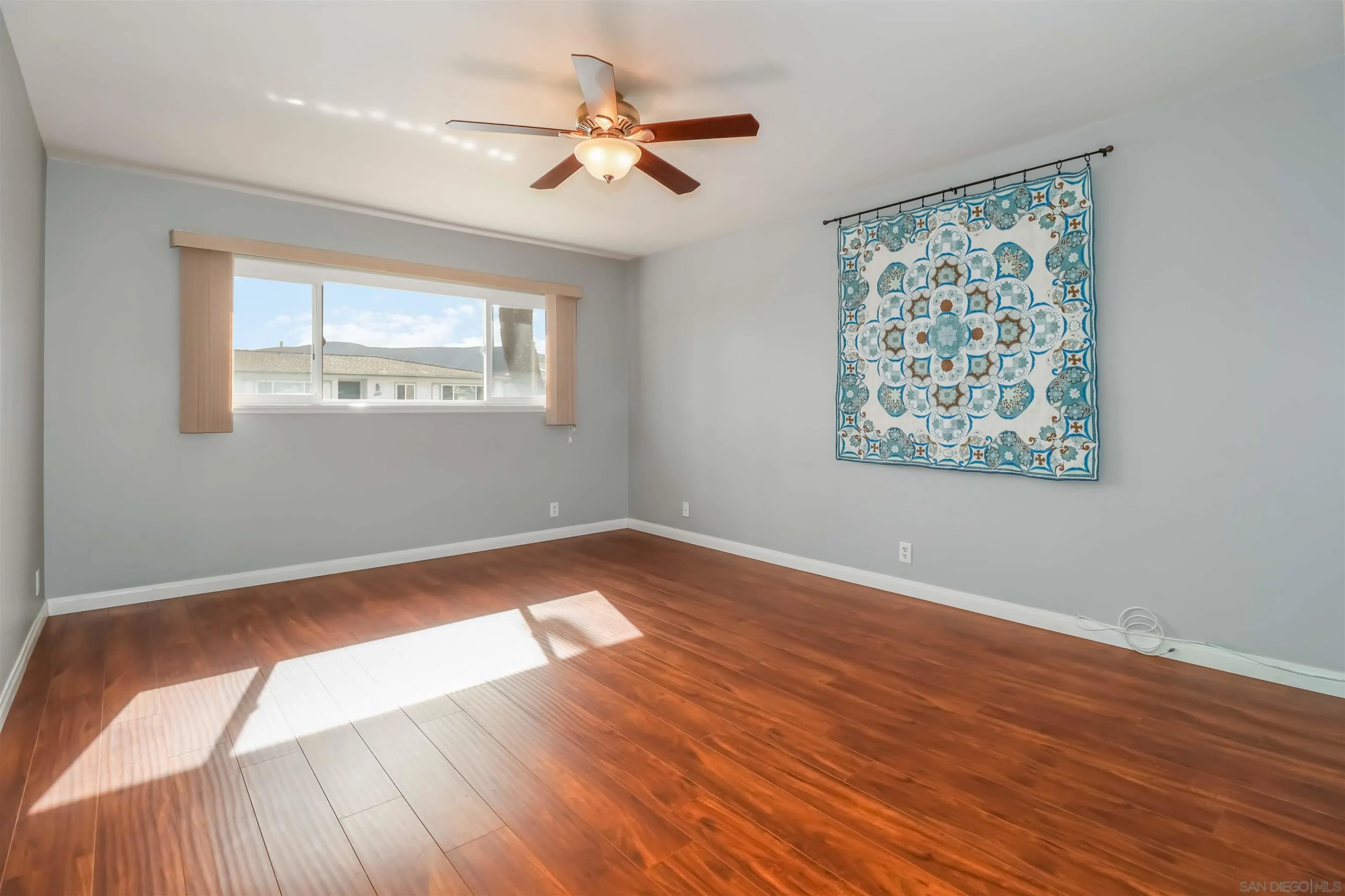 https://cdn.realtyfeed.com/cdn/127/260003326/549c232120c0dc19c84f72d15c314056.webp