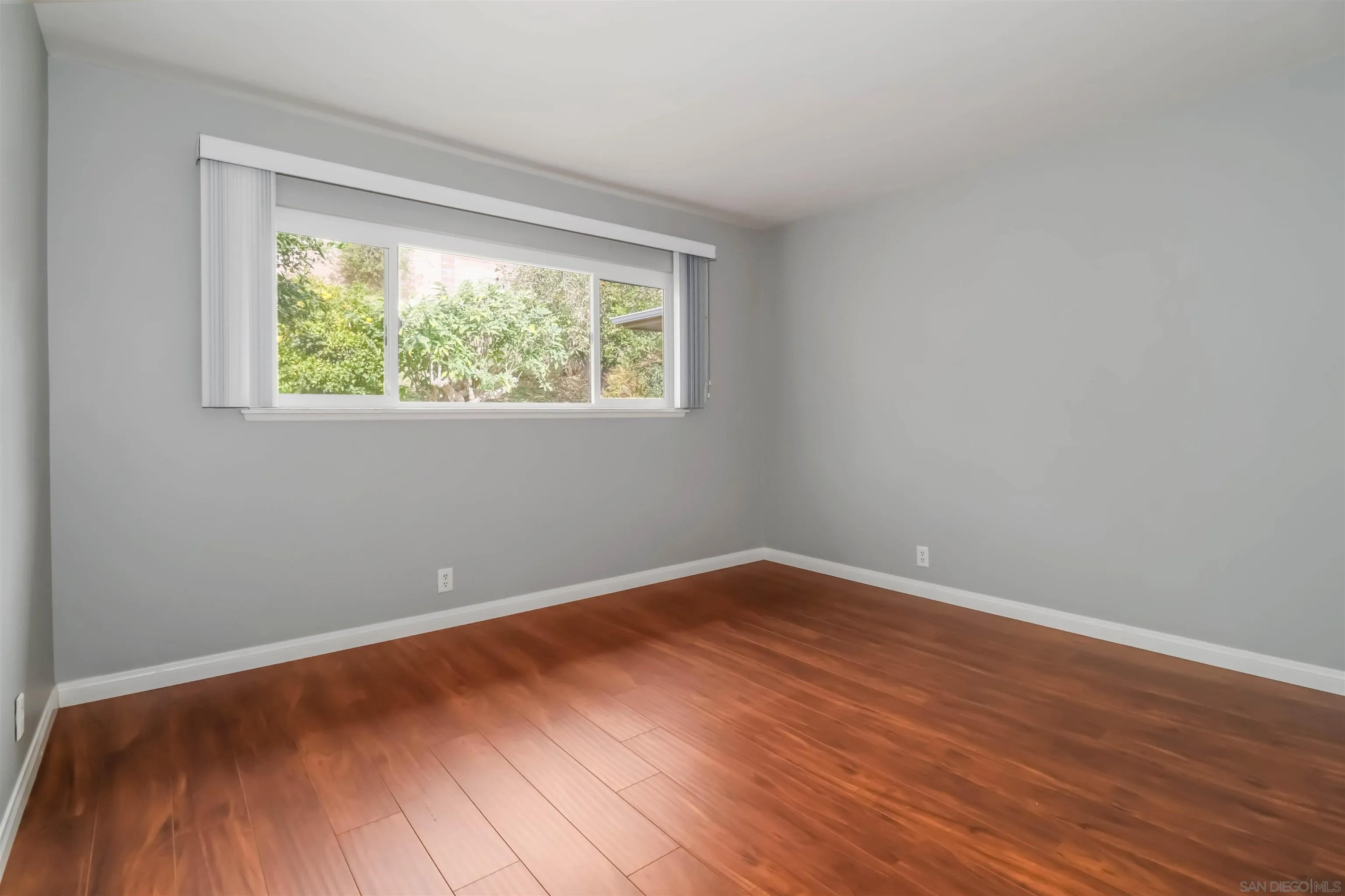 https://cdn.realtyfeed.com/cdn/127/260003326/f06c6a50f895ab16b134fd6ddf283b6a.webp