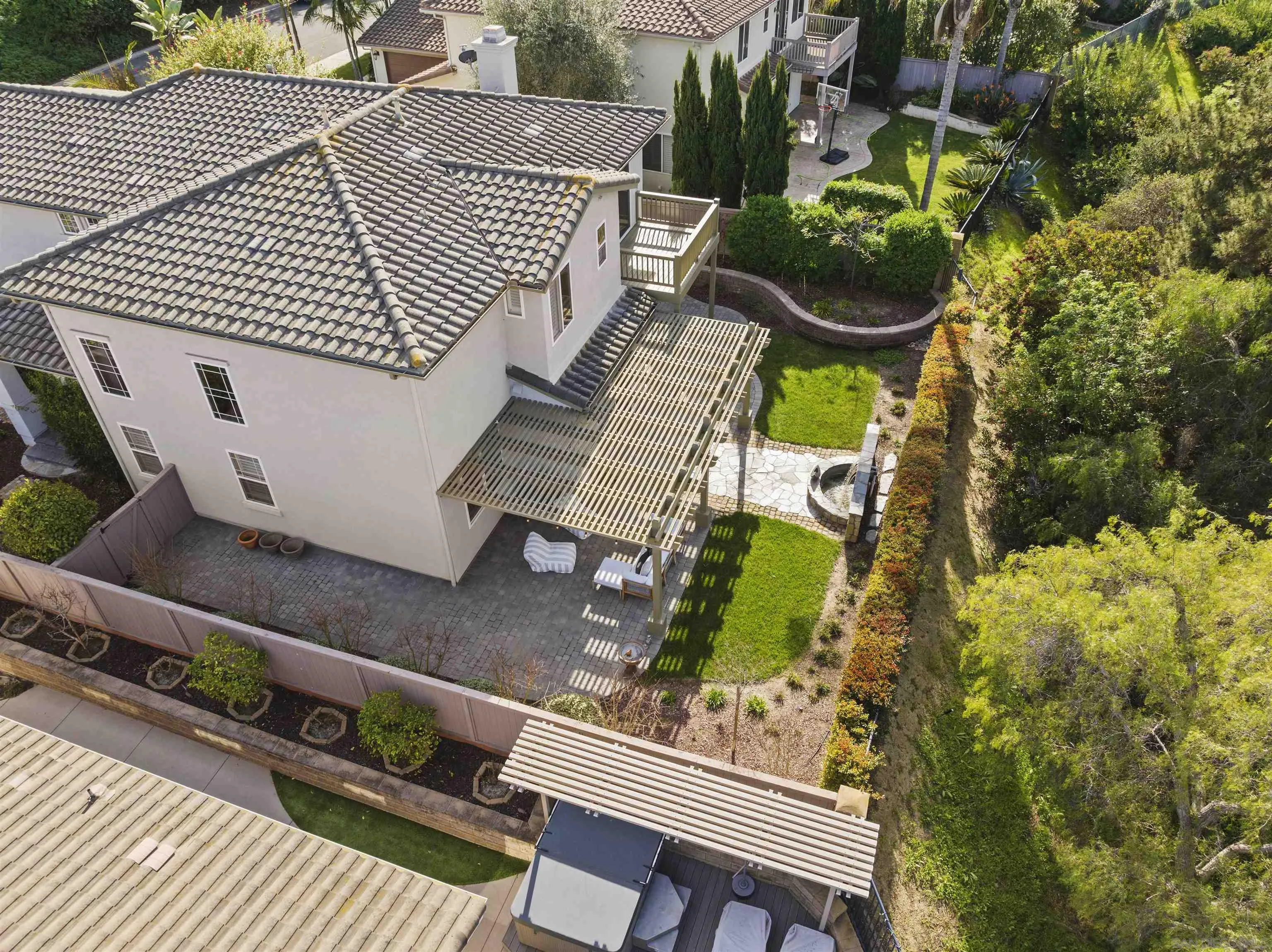 https://cdn.realtyfeed.com/cdn/127/260003332/71967a56d783067ead0169df31574df3.webp
