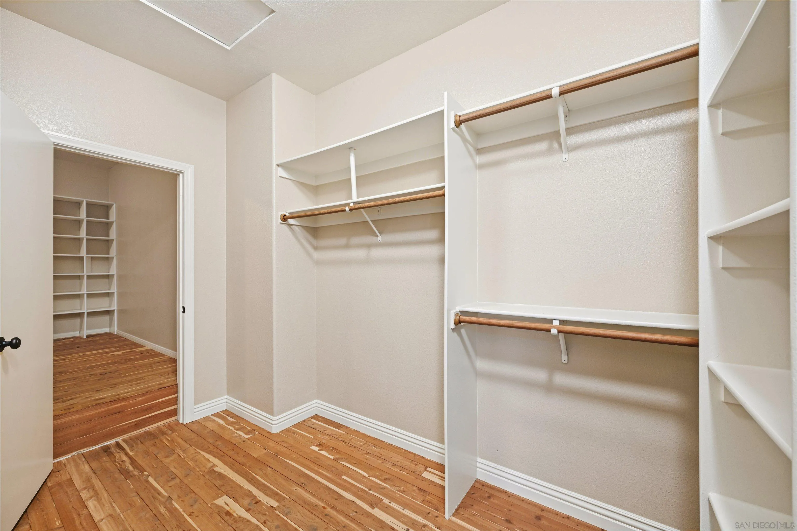 https://cdn.realtyfeed.com/cdn/127/260003332/7b315d7e8c096be53aaf9b32f5d1c9ae.webp