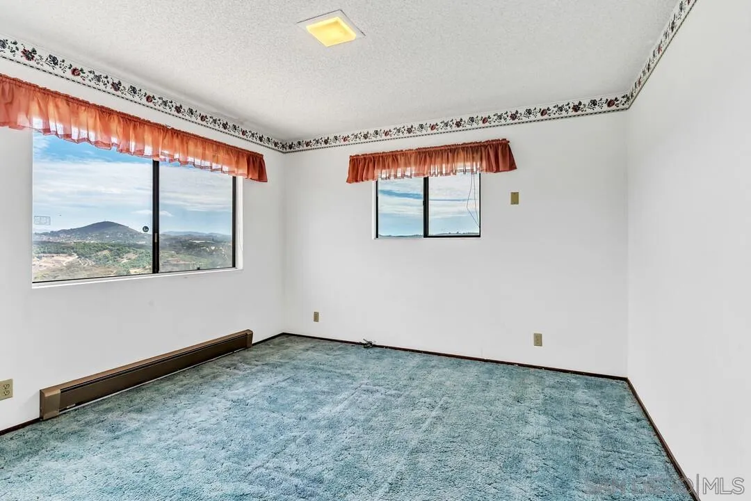 https://cdn.realtyfeed.com/cdn/127/260003339/2aaad9f1aa695e9145ef67053940fe5a.webp