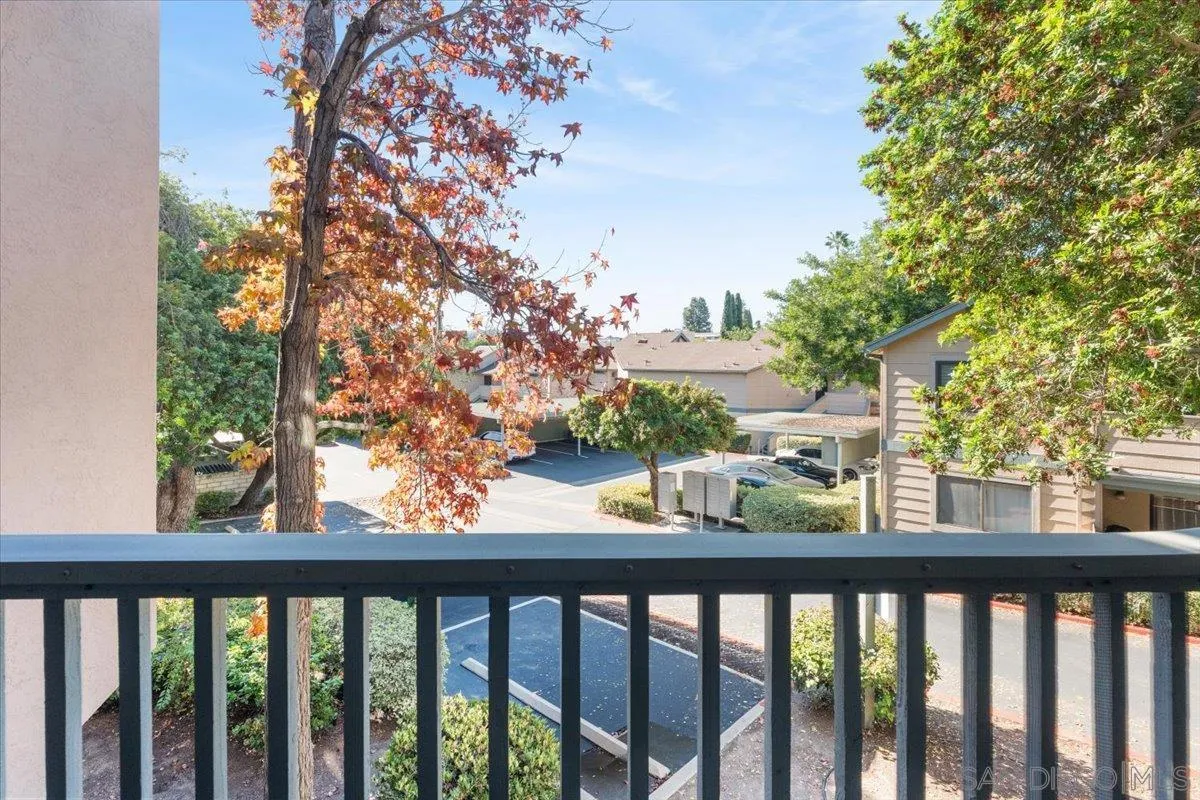 https://cdn.realtyfeed.com/cdn/127/260003348/4a6184f6efc79d35ba343721570f3468.webp