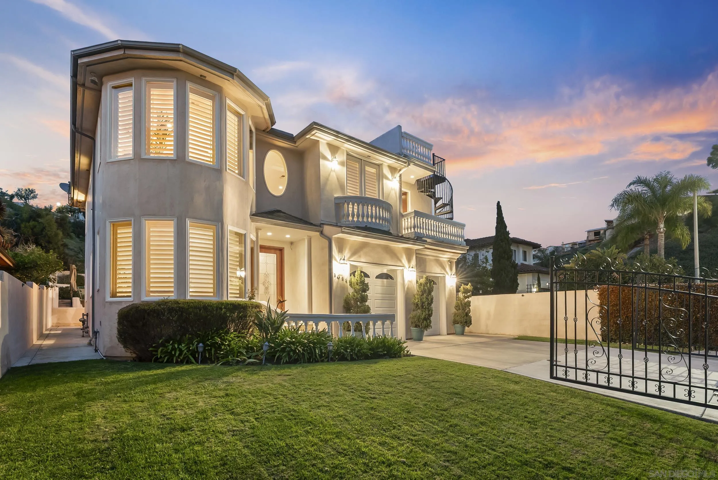 https://cdn.realtyfeed.com/cdn/127/260003349/50a78a2a949338322d761f72393762a0.webp