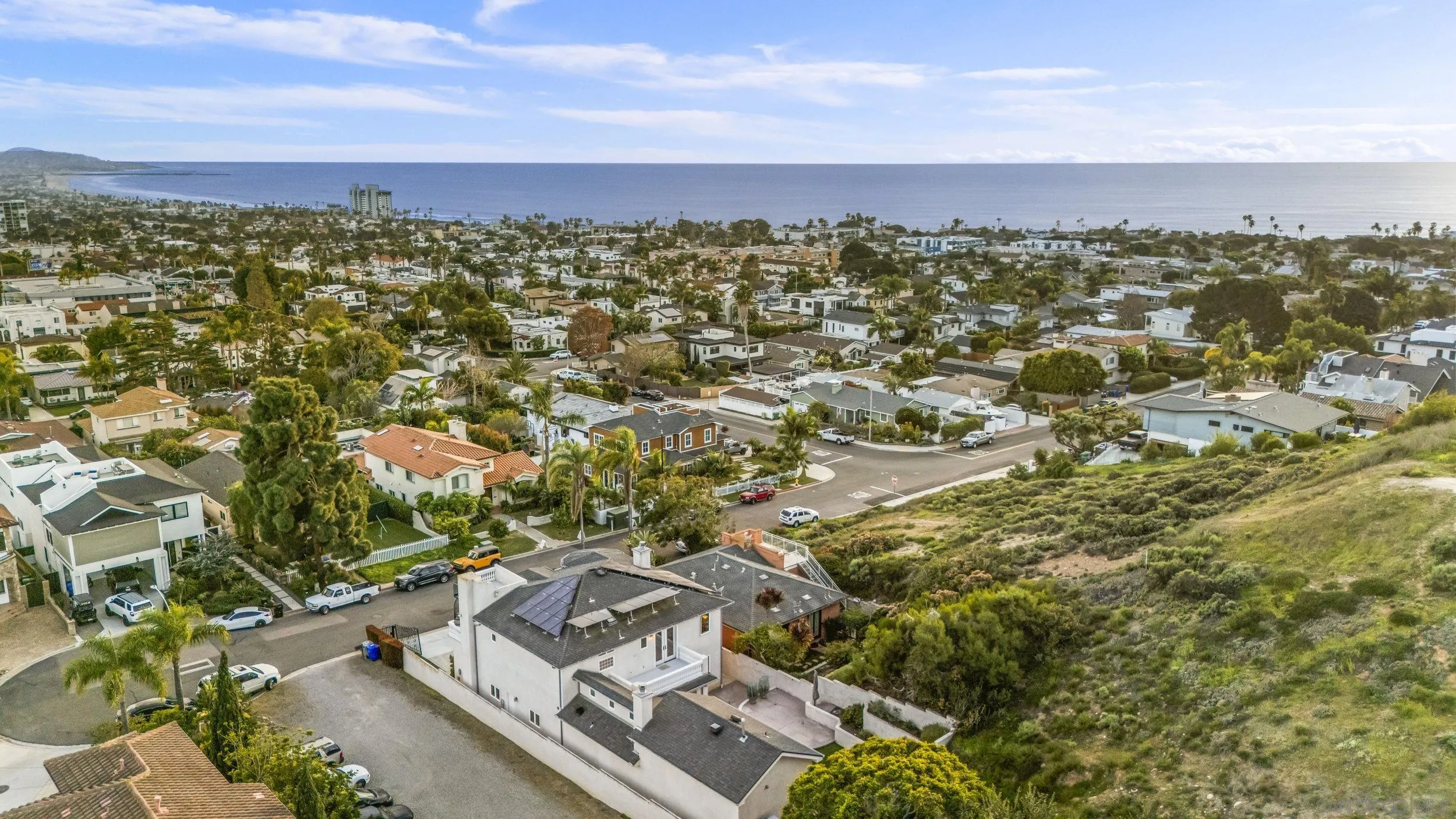 https://cdn.realtyfeed.com/cdn/127/260003349/acfd56615f0543624bc1d456a079884f.webp
