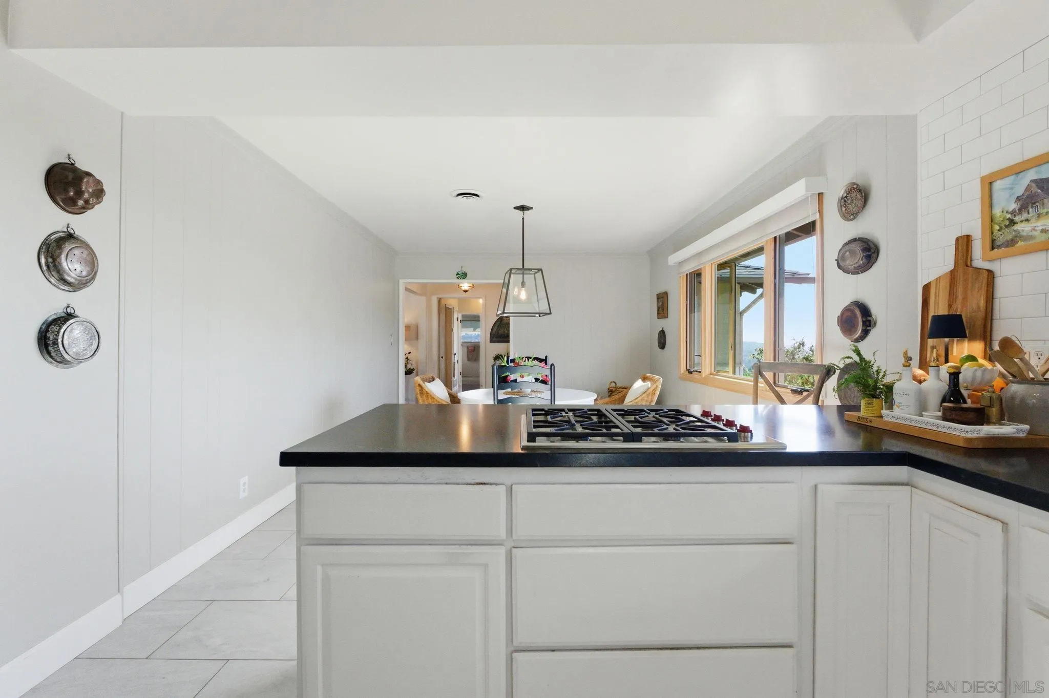 https://cdn.realtyfeed.com/cdn/127/260003350/976c6d8b9caa83cb8226660f999611d7.webp