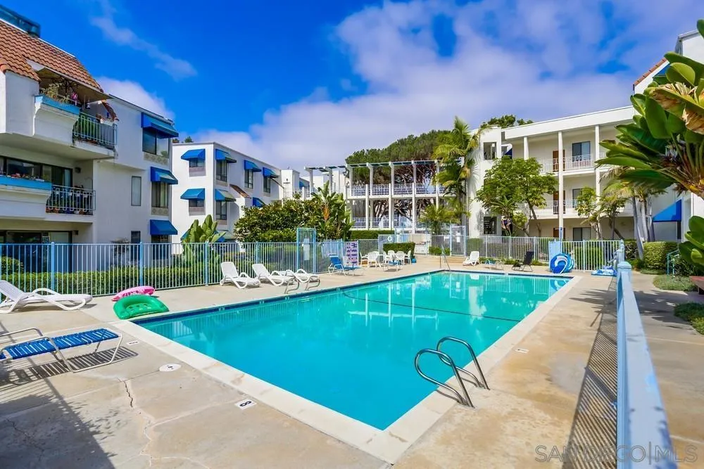 Photo #20: 260003352 Listing: Photo #20