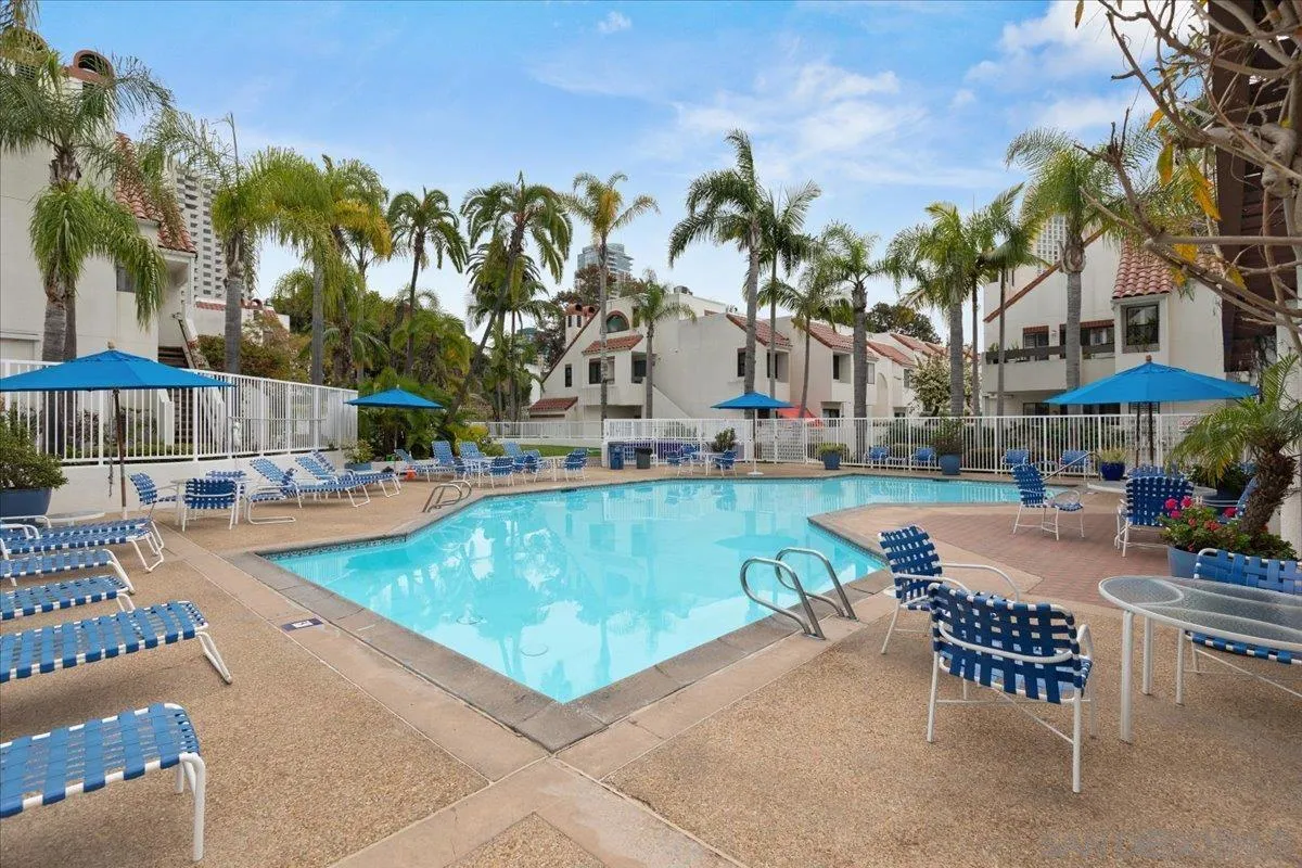 Photo #48: 260003356 Listing: Photo #48