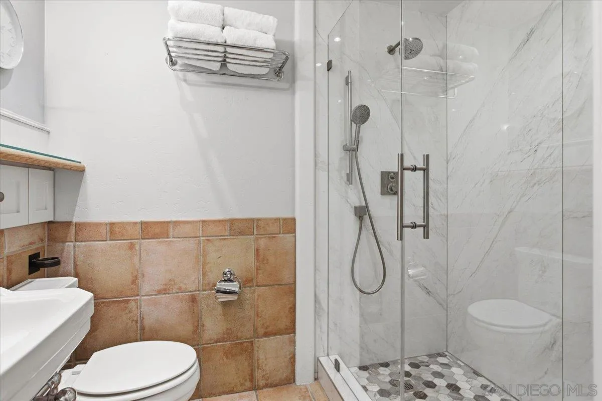 Photo #31: 260003356 Listing: Photo #31