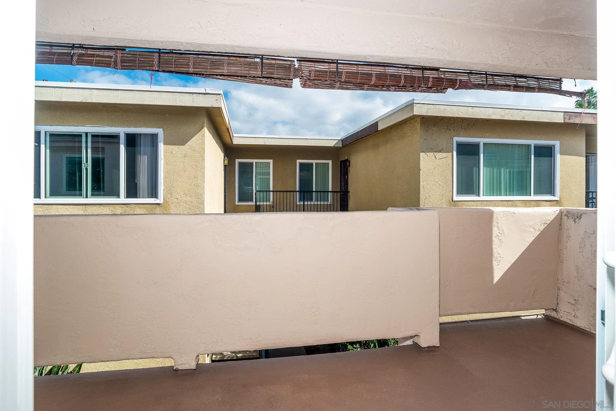 https://cdn.realtyfeed.com/cdn/127/260003358/141181298100b72d384d0d0e5976786d.webp
