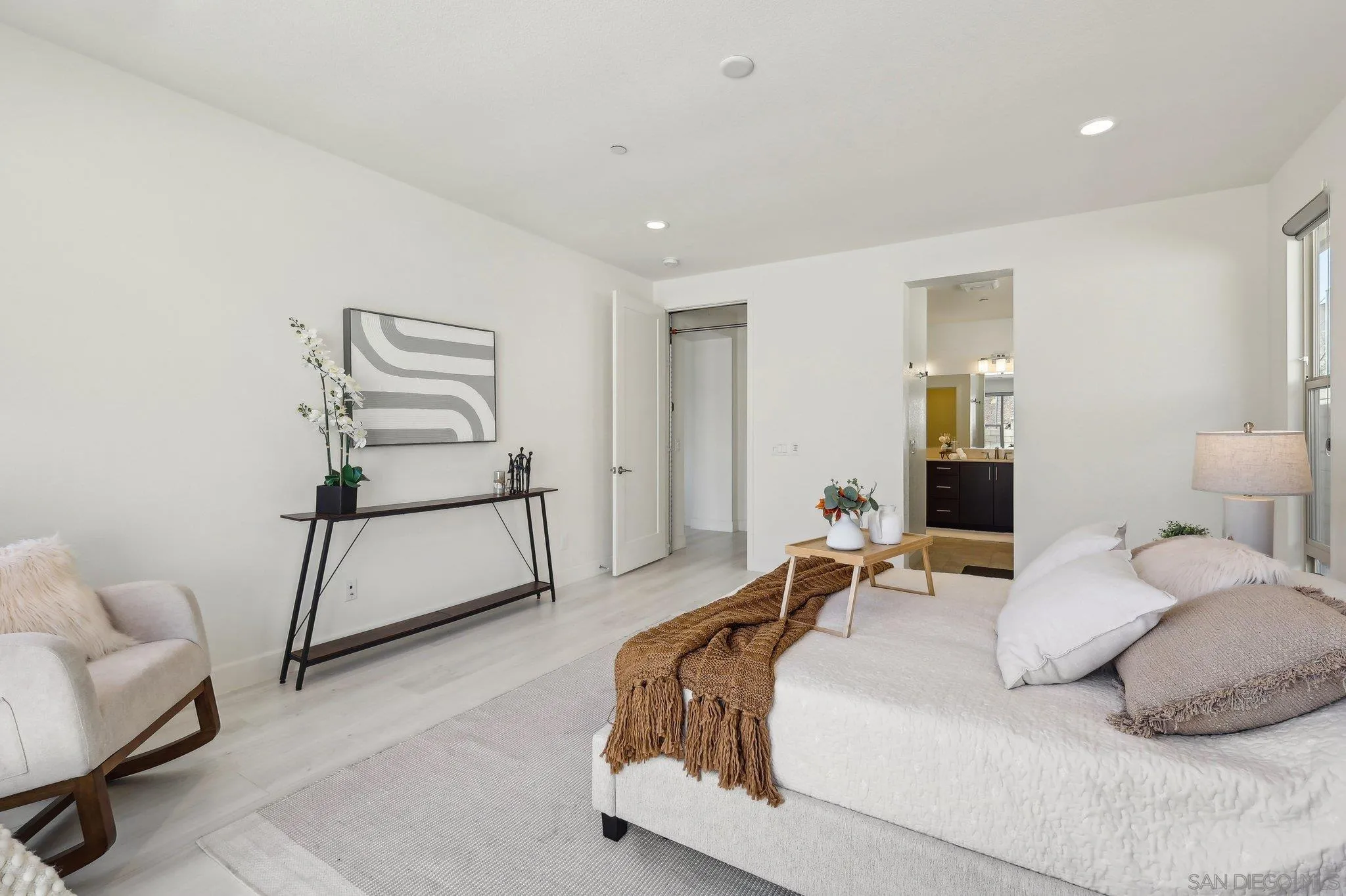https://cdn.realtyfeed.com/cdn/127/260003359/24ddf7b88a99b5d16ce27bf11715c9fe.webp