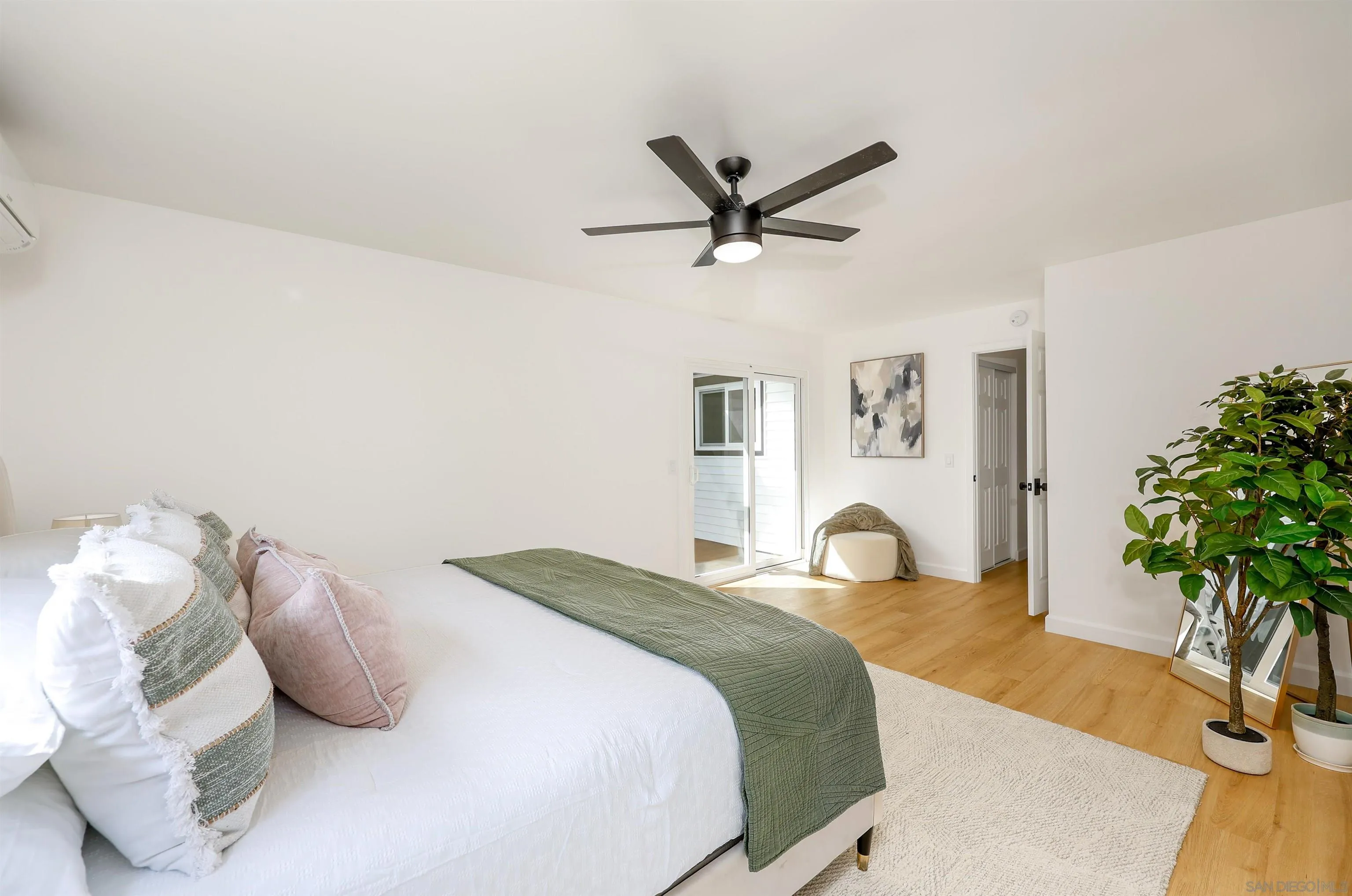 https://cdn.realtyfeed.com/cdn/127/260003362/d4eb6d29bf2cb32703dc4a17c1e41c7d.webp