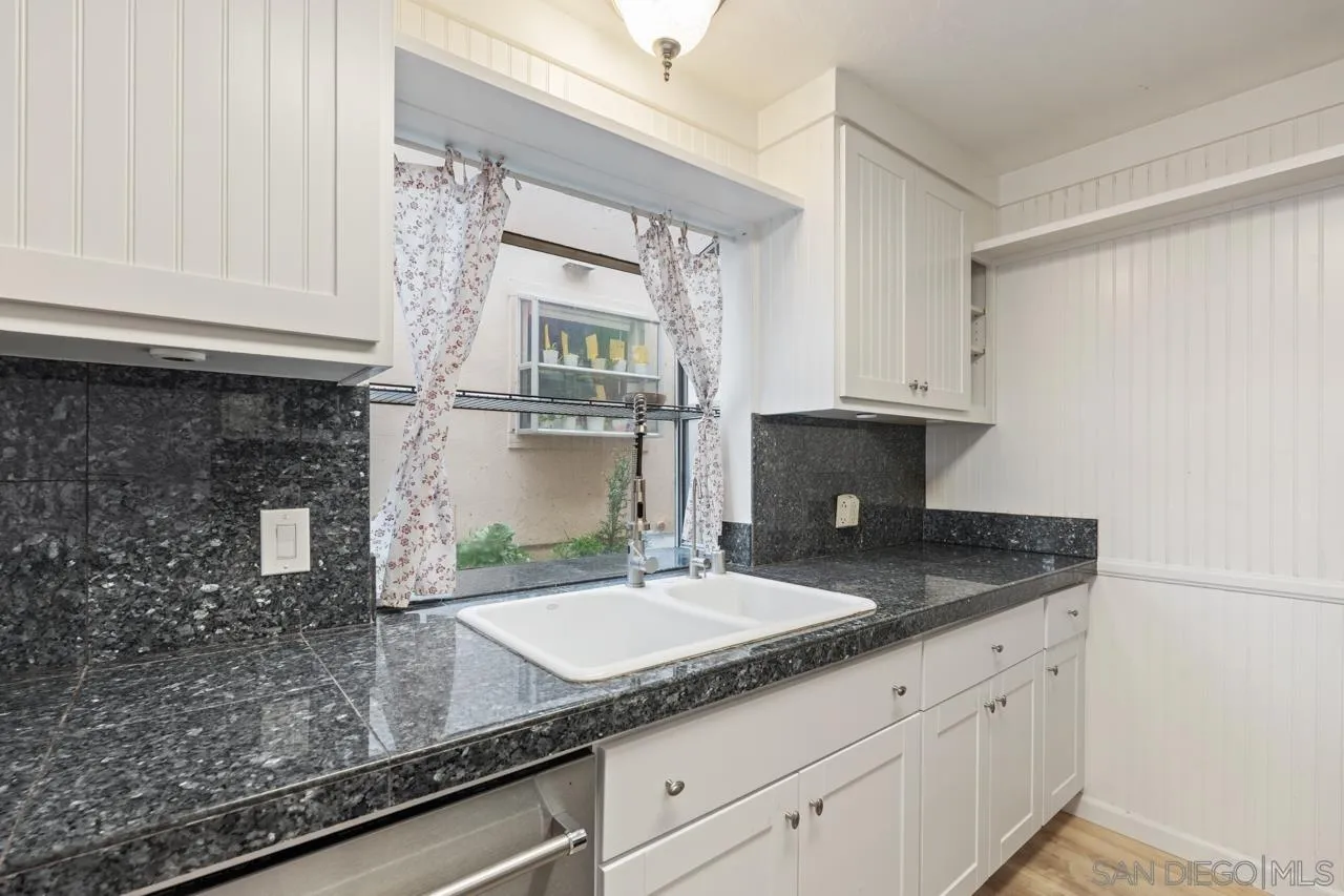 Photo #40: 260003363 Listing: Photo #40