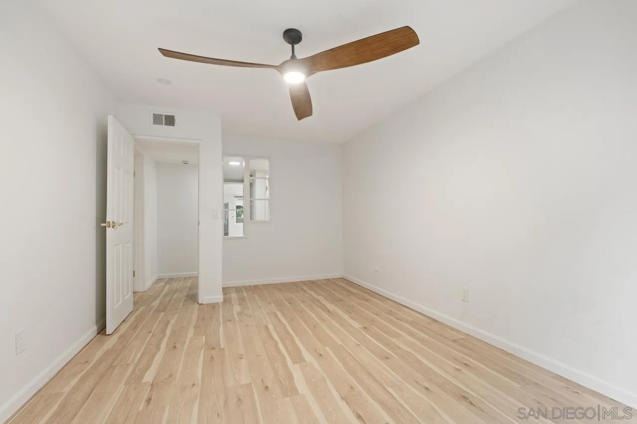 Photo #10: 260003363 Listing: Photo #10