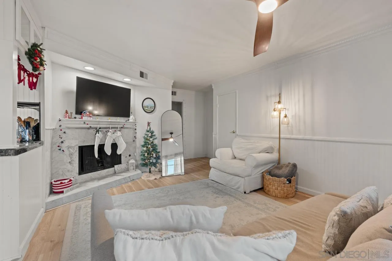 Photo #3: 260003363 Listing: Photo #3