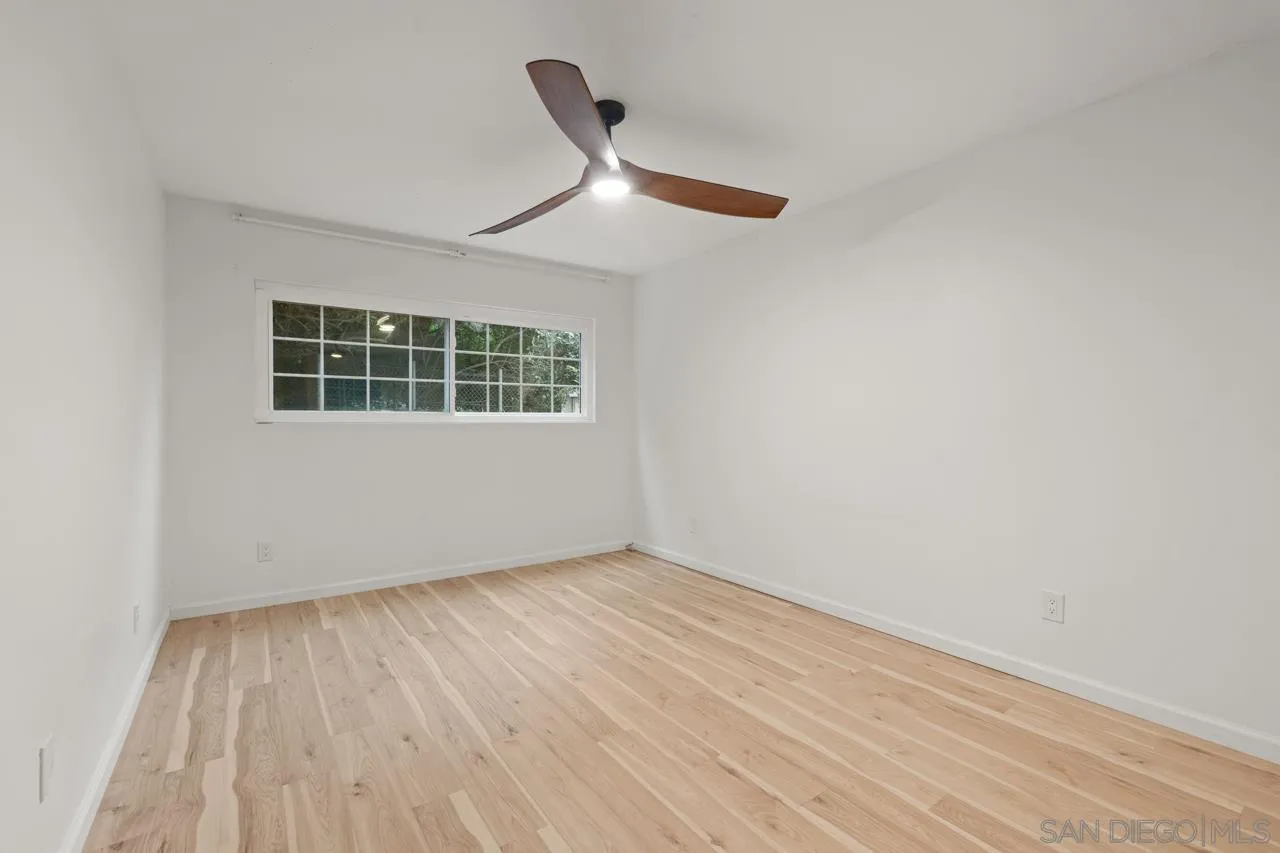 Photo #50: 260003363 Listing: Photo #50