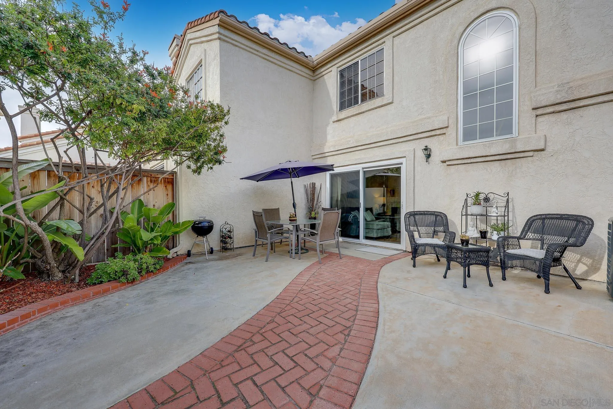 https://cdn.realtyfeed.com/cdn/127/260003364/463ccaf3b722fe30cac7a498c5851377.webp