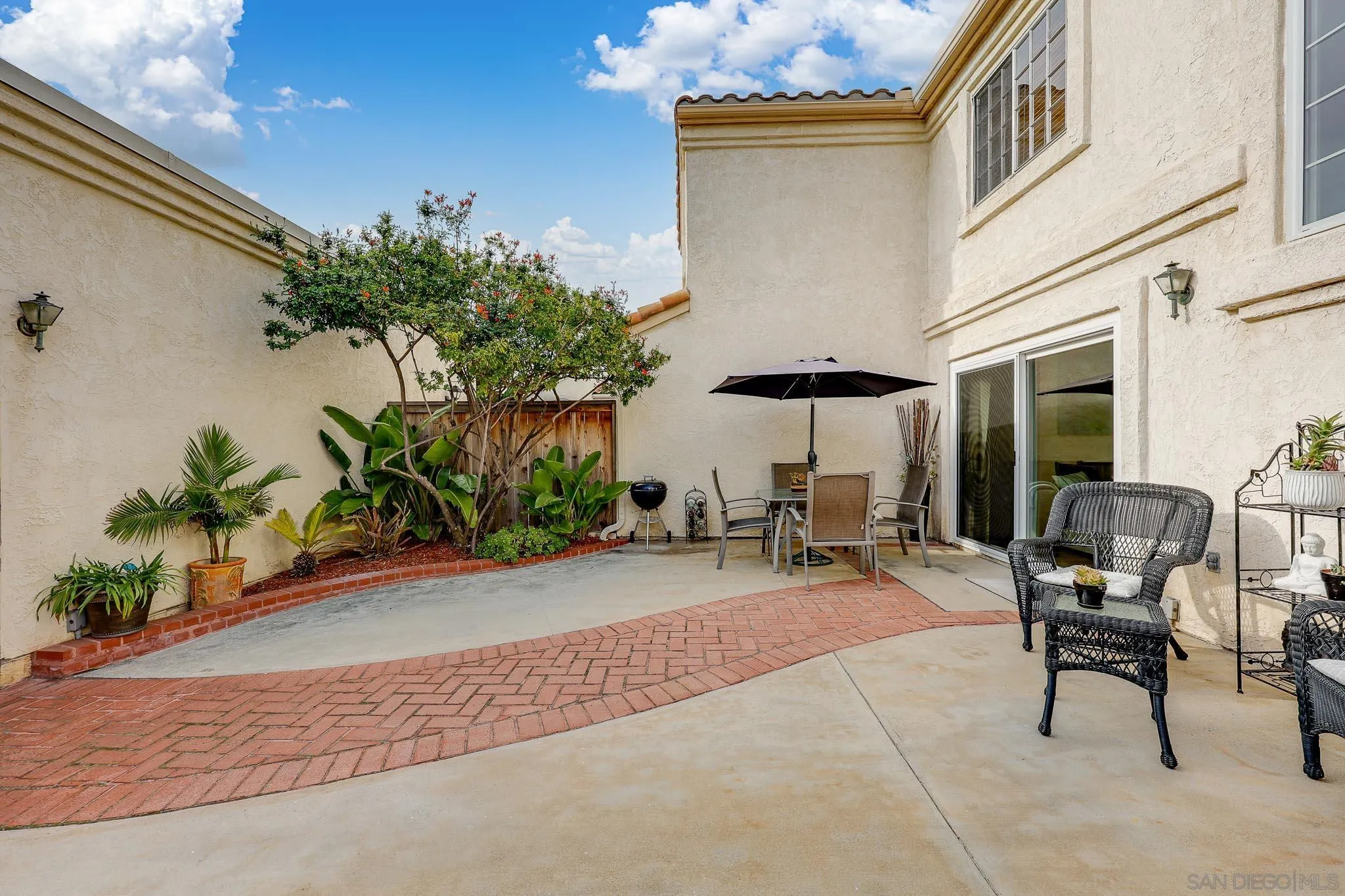 https://cdn.realtyfeed.com/cdn/127/260003364/760c653beb3691b7c72a7076edf00732.webp
