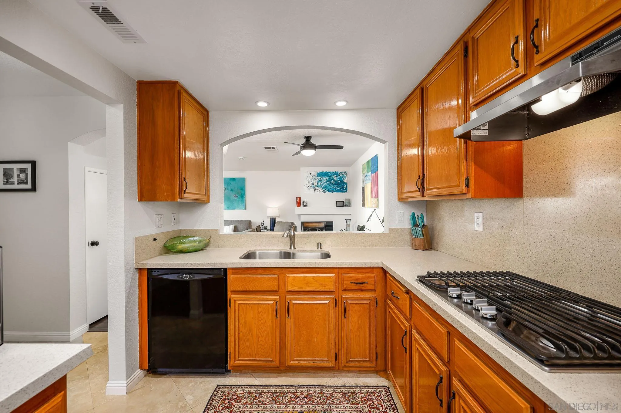 https://cdn.realtyfeed.com/cdn/127/260003364/87688e501204190e297b1922d631511e.webp