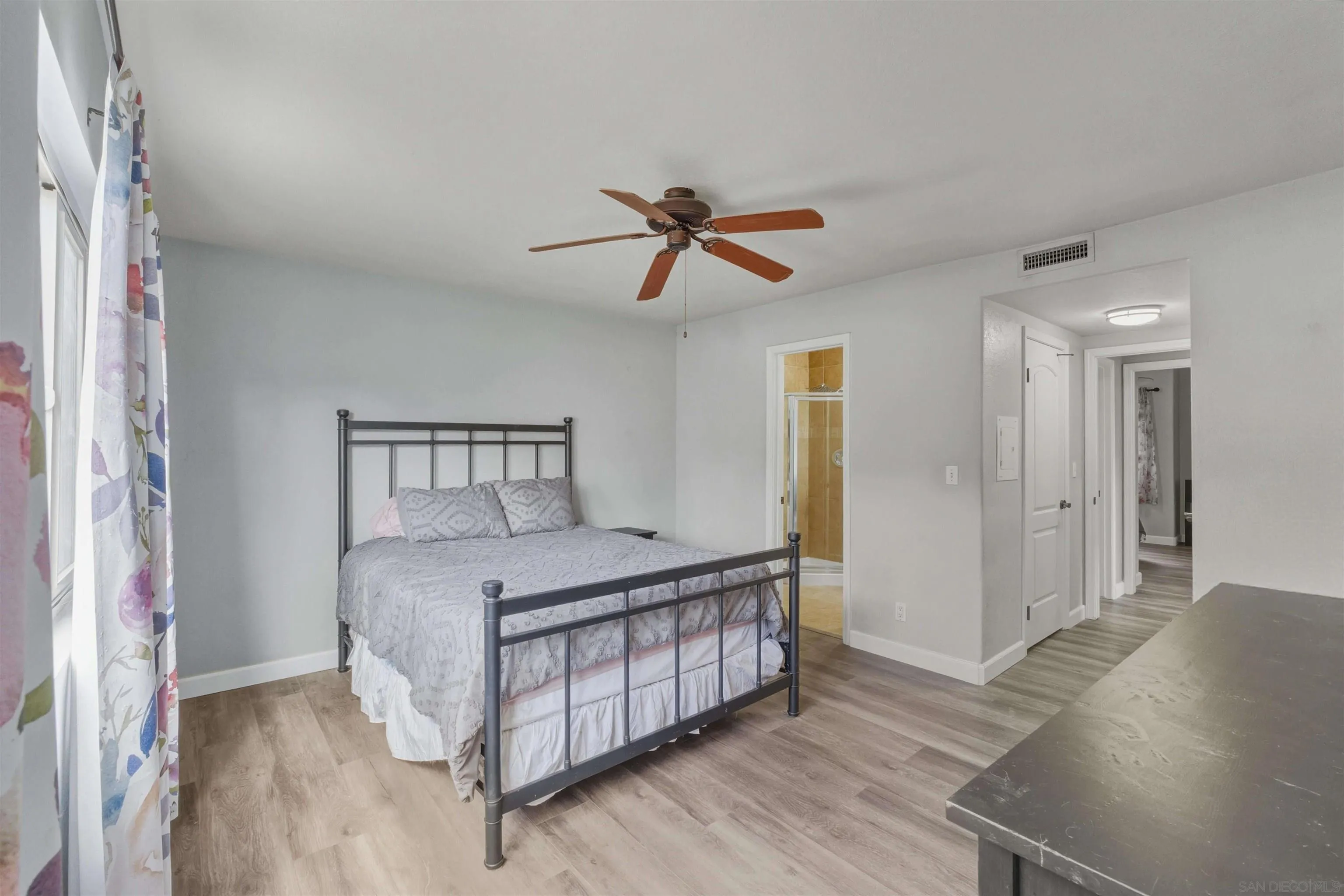 https://cdn.realtyfeed.com/cdn/127/260003371/7681ca663b2289832929ded026f2d075.webp