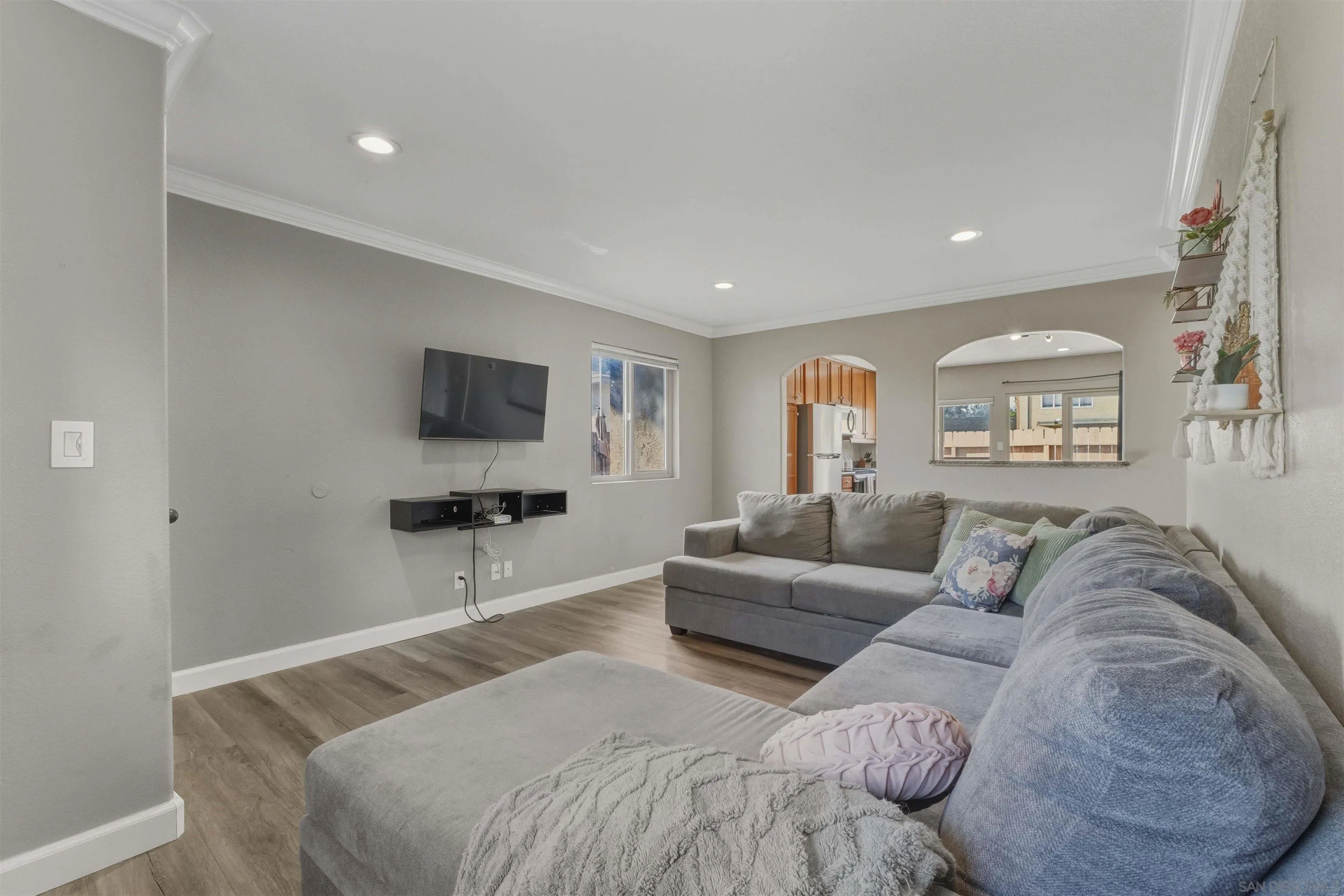 https://cdn.realtyfeed.com/cdn/127/260003371/f477e91688c0bb89a59046f111be3c53.webp