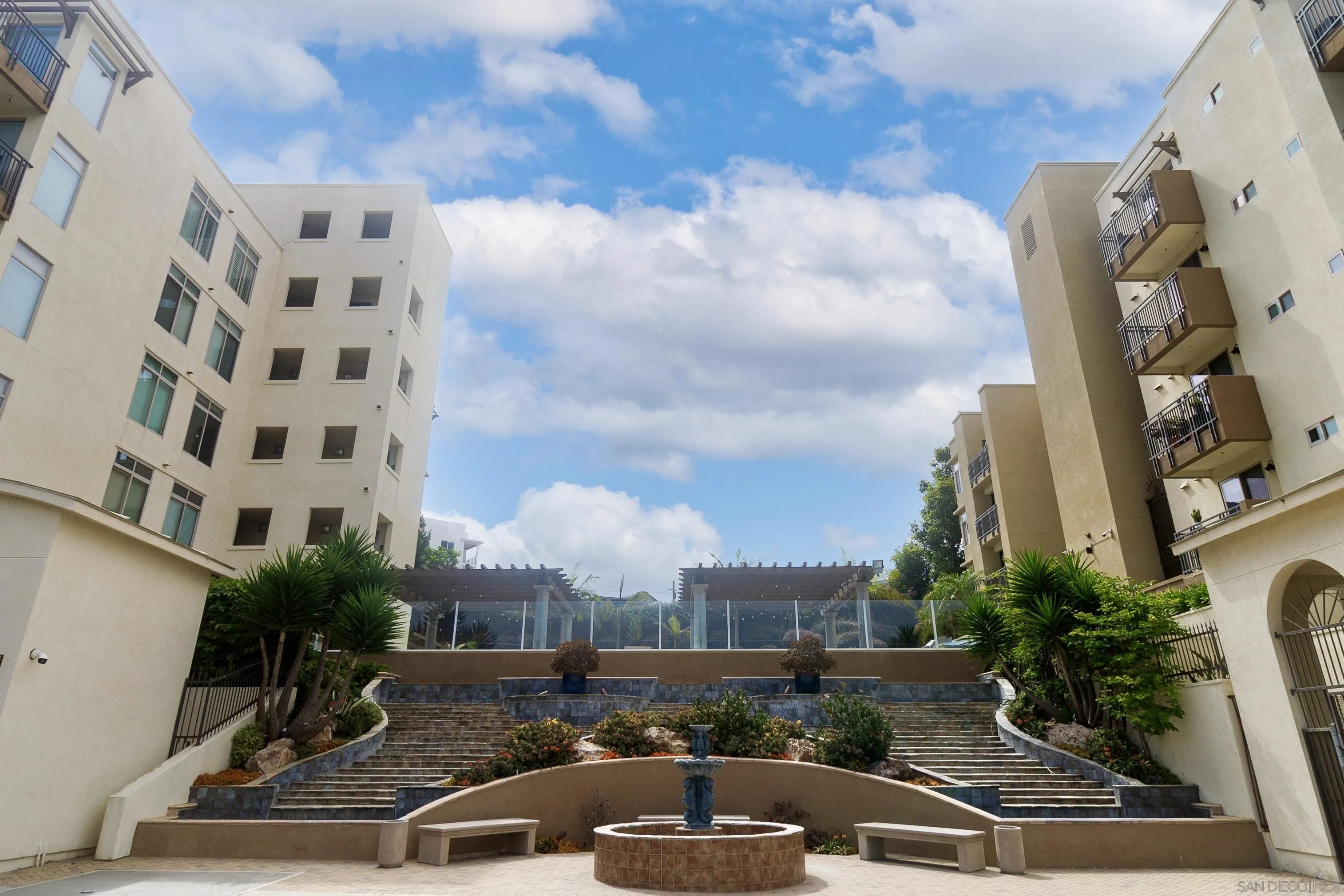 Photo #2: 260003373 Listing: Photo #2