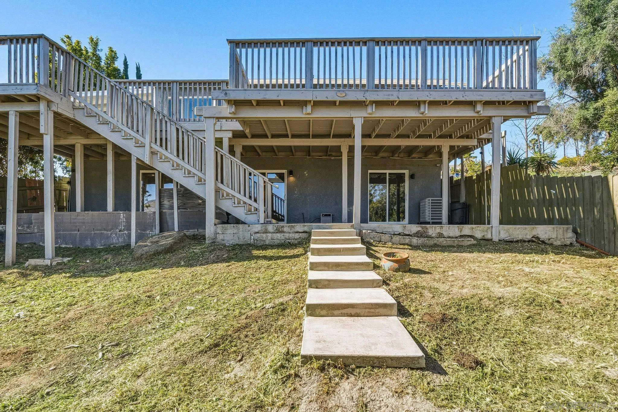 https://cdn.realtyfeed.com/cdn/127/260003376/0b4d949762e148d78174377c9aed1433.webp