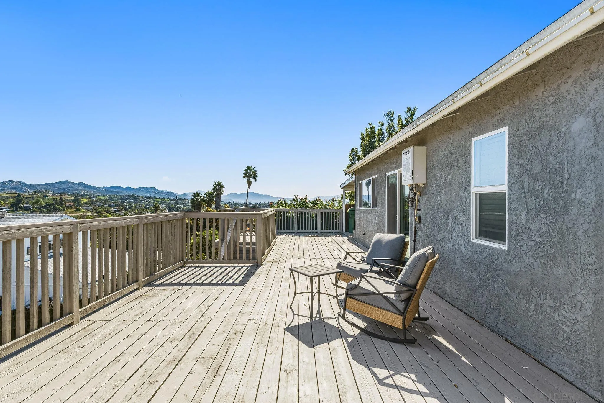 https://cdn.realtyfeed.com/cdn/127/260003376/15bfeaccc23c450a72b2afc7ac0974f7.webp