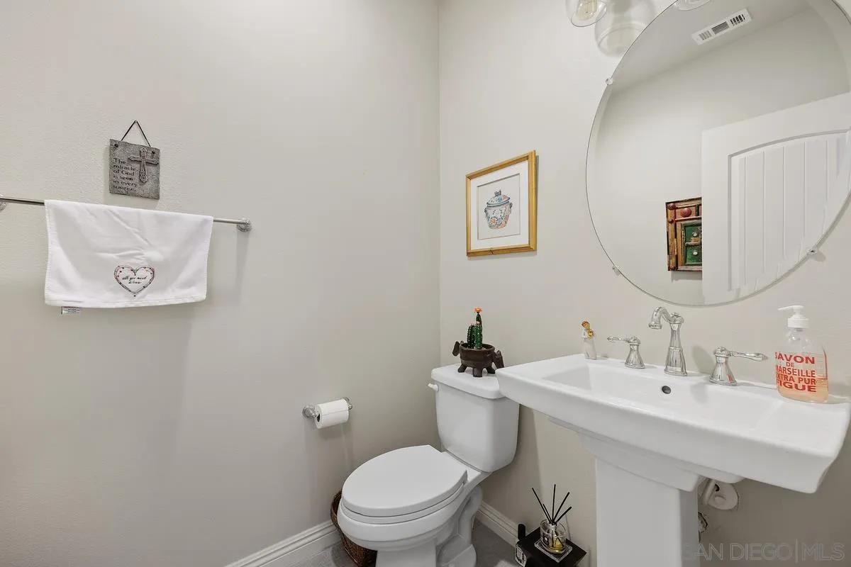 https://cdn.realtyfeed.com/cdn/127/260003377/6723f0b88417f679013f833690961f3a.webp