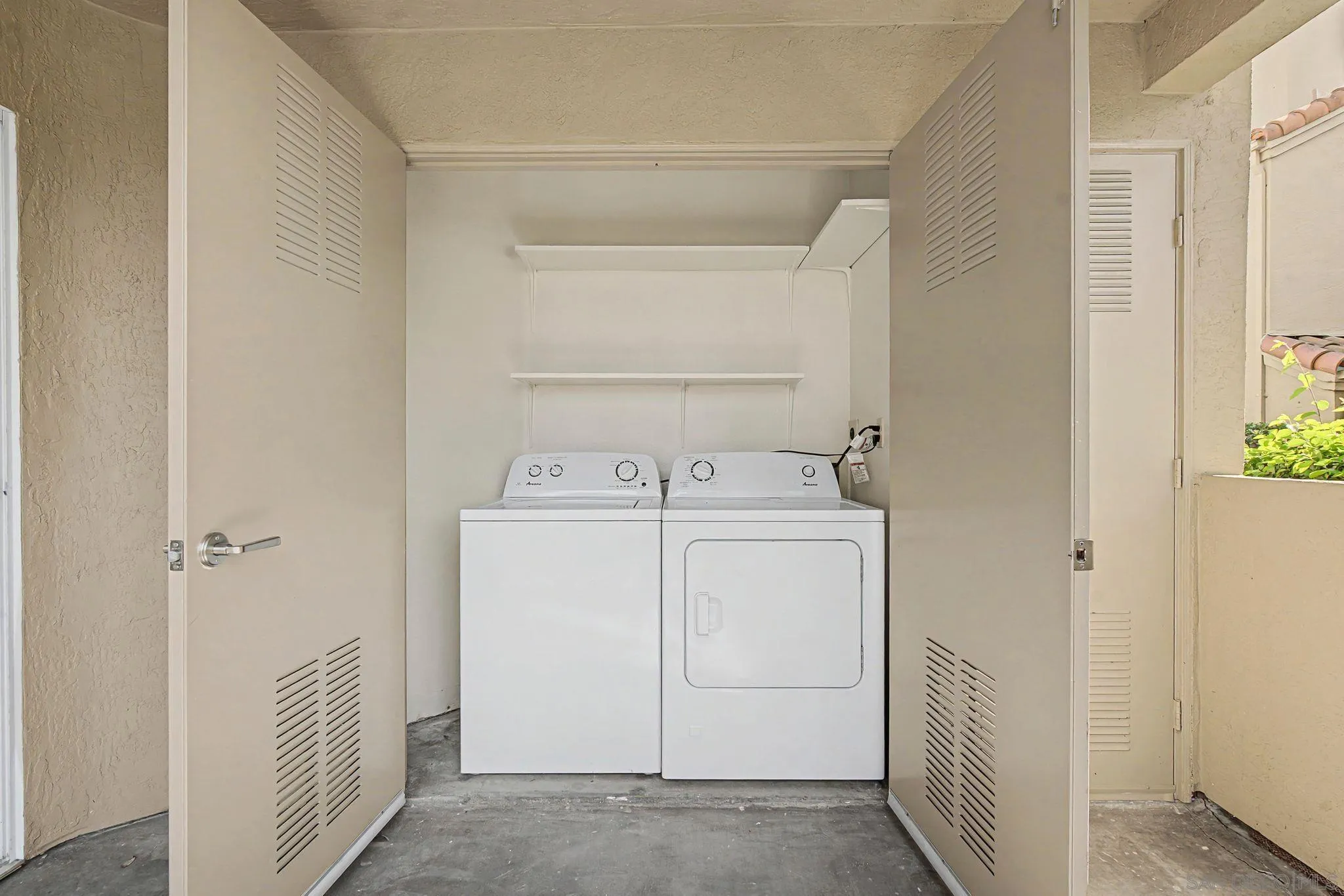 Photo #14: 260003378 Listing: Photo #14