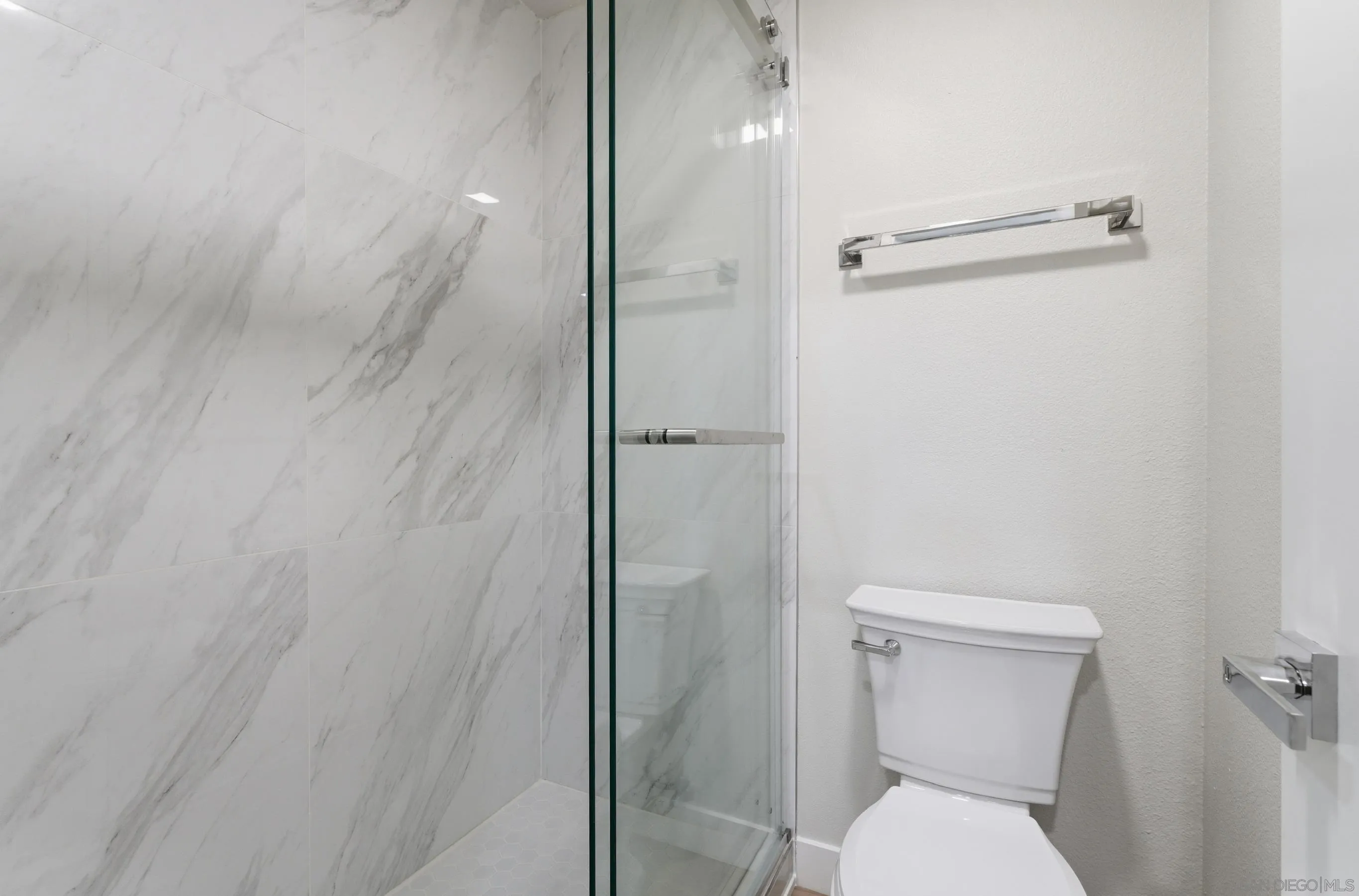 https://cdn.realtyfeed.com/cdn/127/260003378/528365ddd9e364b98012ba5733e0e41b.webp