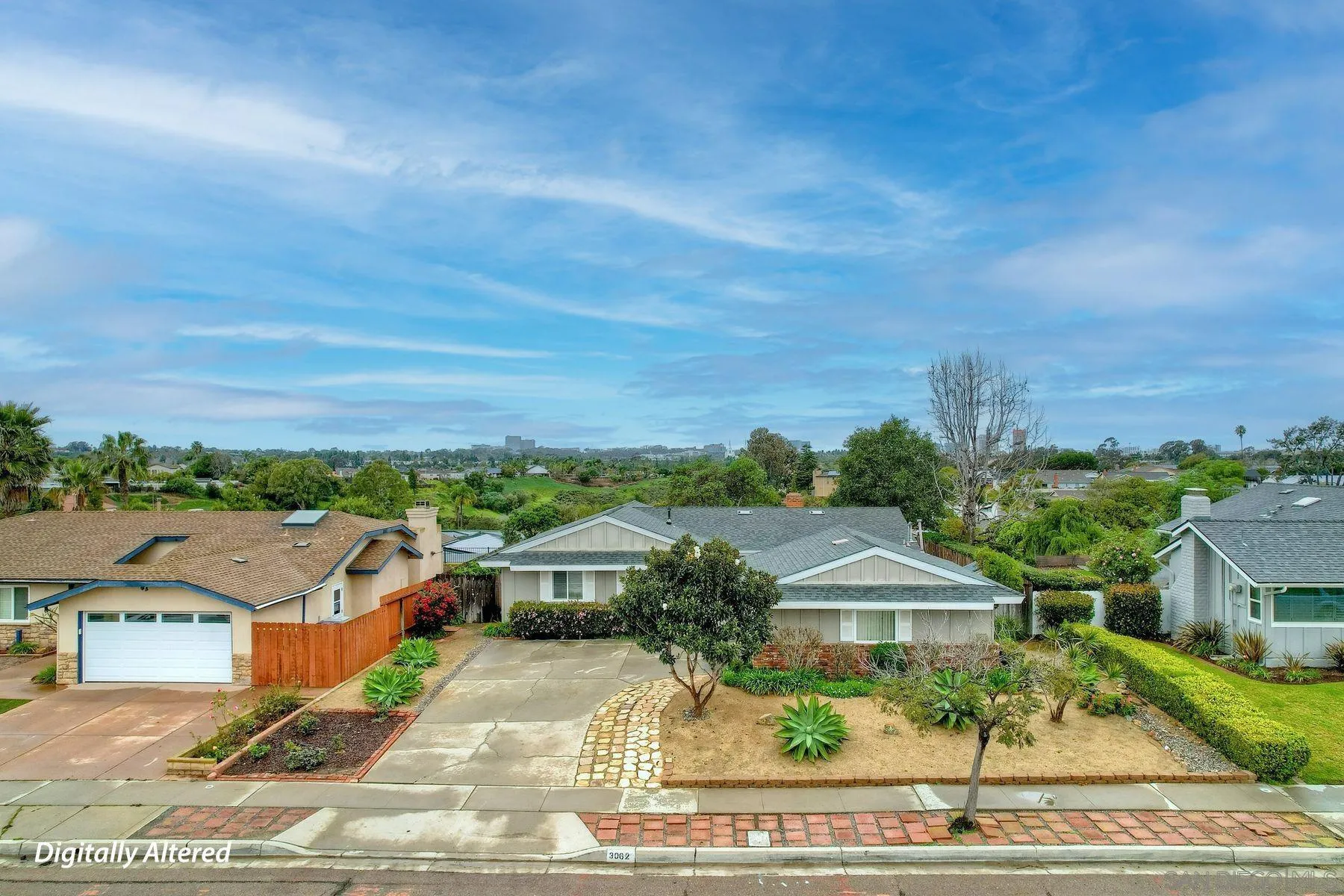 https://cdn.realtyfeed.com/cdn/127/260003381/2894bbe0fa4f4761d321225d959578d2.webp