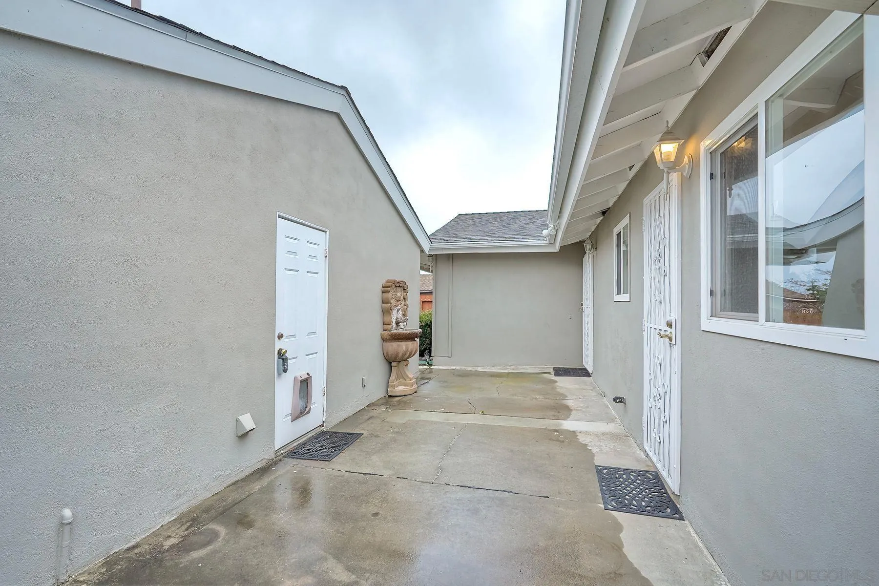 https://cdn.realtyfeed.com/cdn/127/260003381/d227fa1219915def111455b60ce984ad.webp