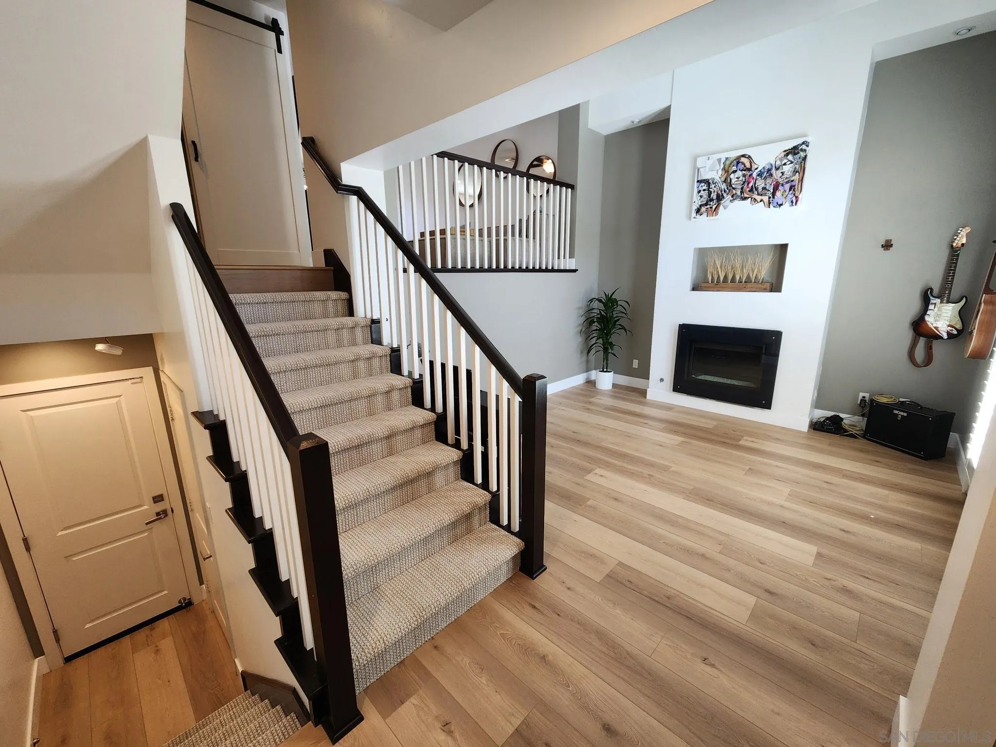 Photo #3: 260003385 Listing: Photo #3