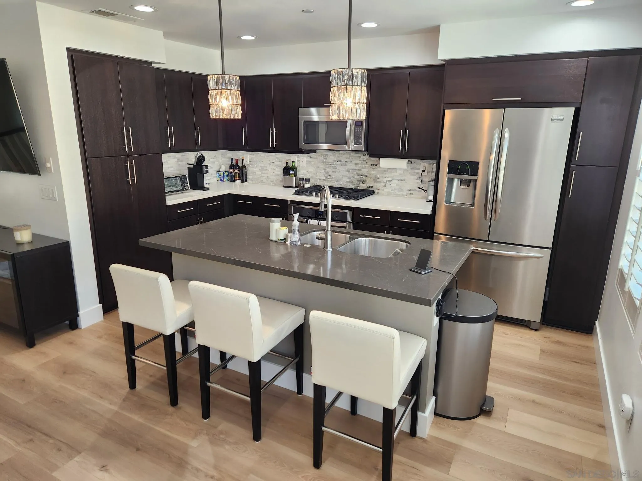 Photo #7: 260003385 Listing: Photo #7