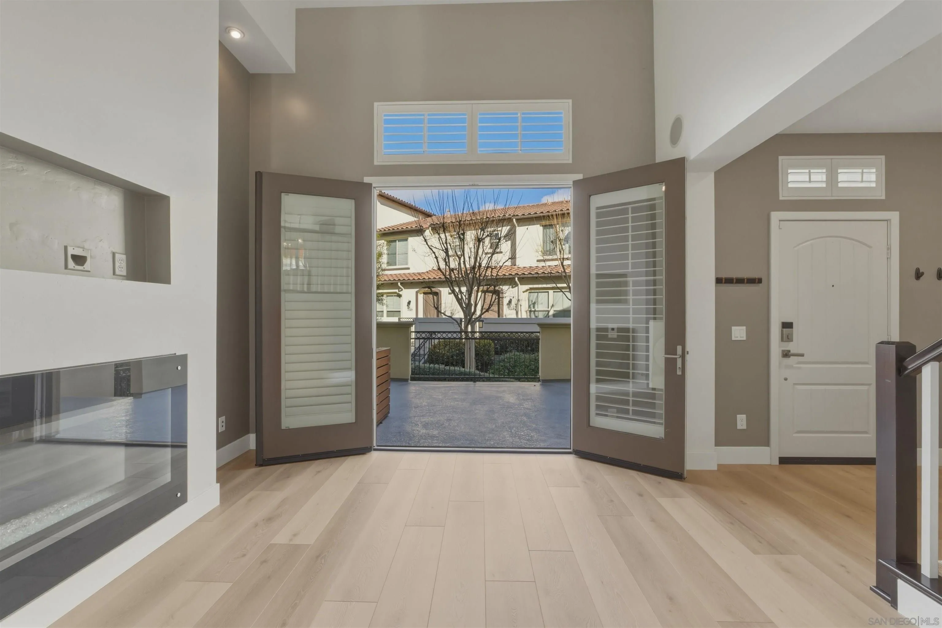 https://cdn.realtyfeed.com/cdn/127/260003385/917395e4730e1148eb0946d380a87296.webp