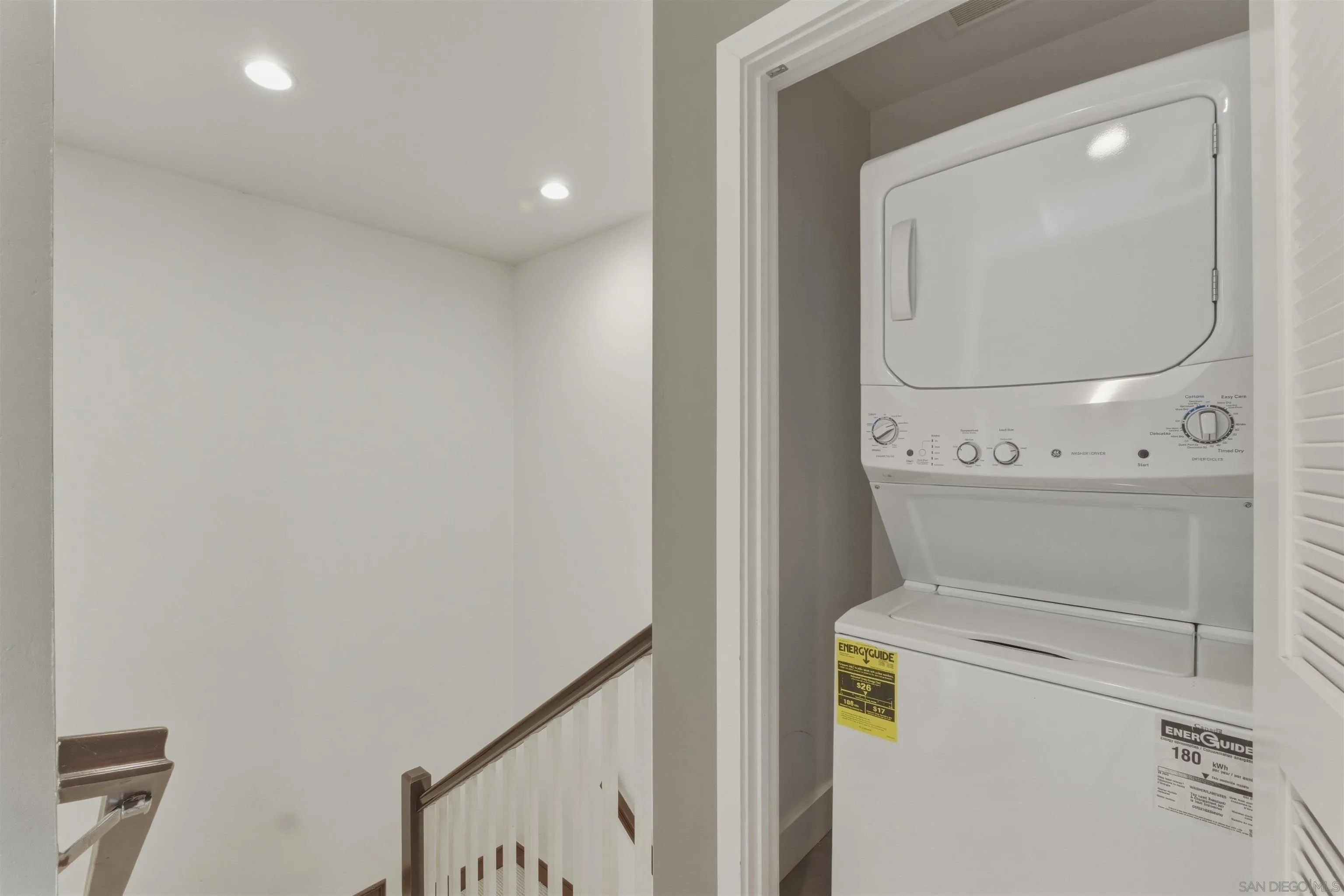 https://cdn.realtyfeed.com/cdn/127/260003385/bd84278112a9c31c4dcd302d22ff9320.webp