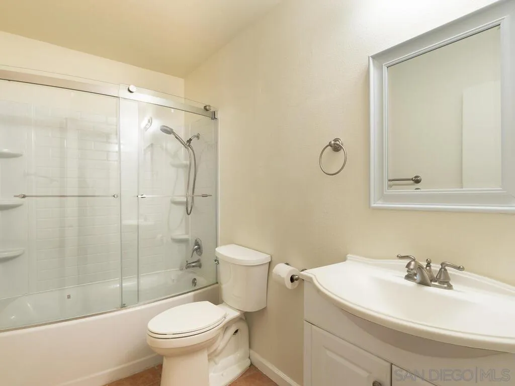 Photo #23: 260003387 Listing: Photo #23