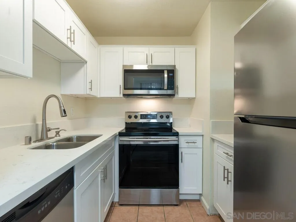 Photo #14: 260003387 Listing: Photo #14