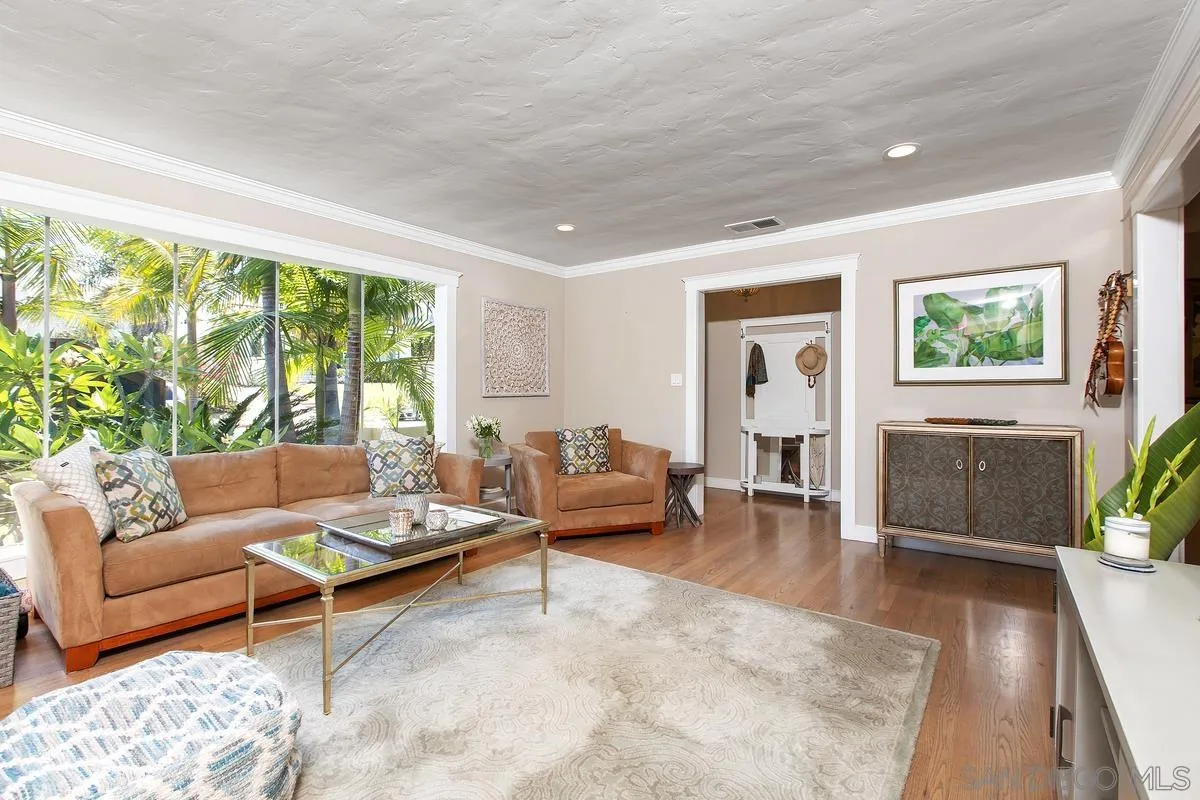 https://cdn.realtyfeed.com/cdn/127/260003388/260d8a751a872f51155bd5896e225ed9.webp