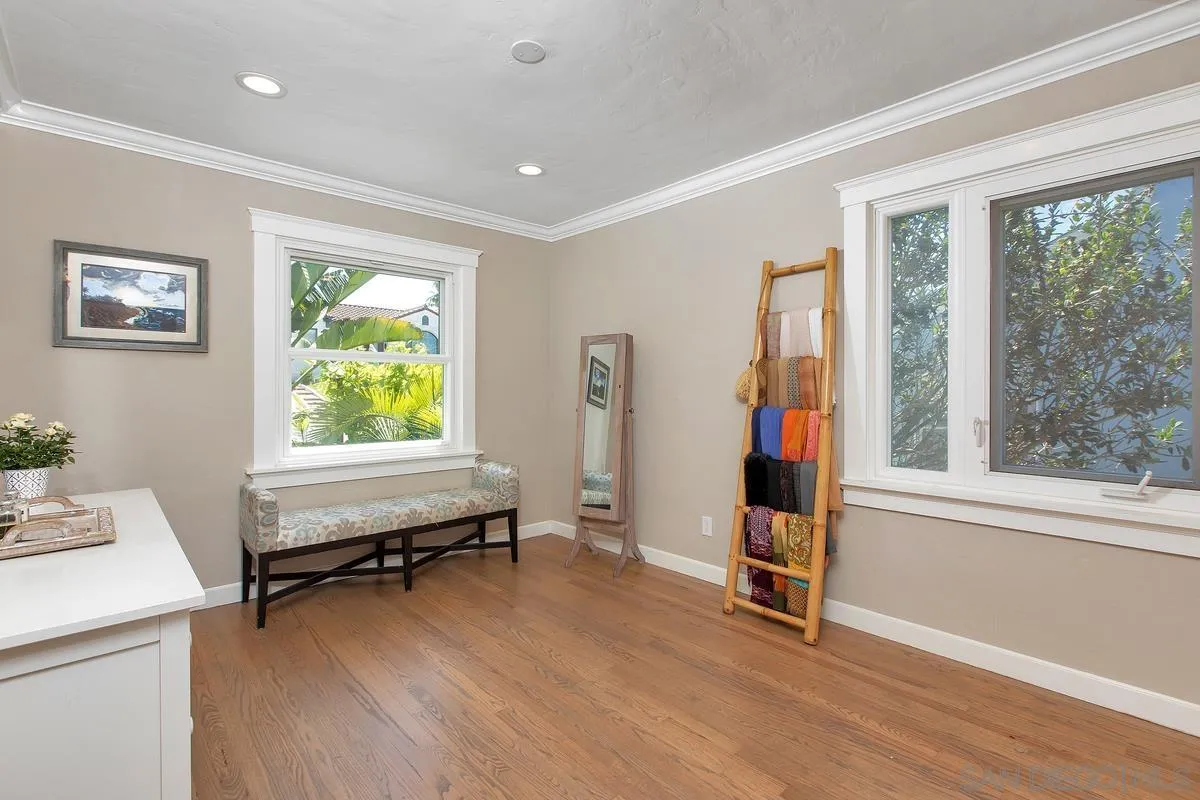 https://cdn.realtyfeed.com/cdn/127/260003388/7bbfa94afc5a655d6c1e732c58248b94.webp