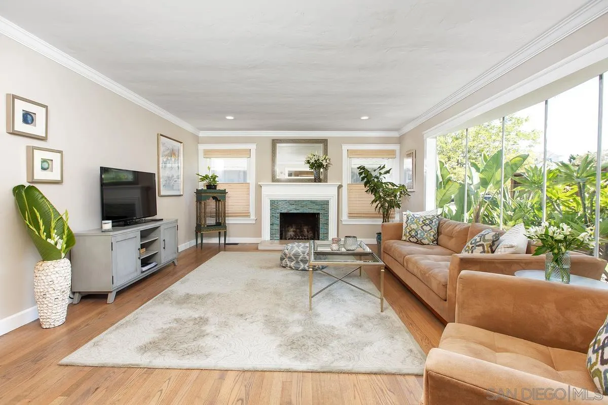 https://cdn.realtyfeed.com/cdn/127/260003388/aaf78aa6b553ce7fec503d4a26807187.webp