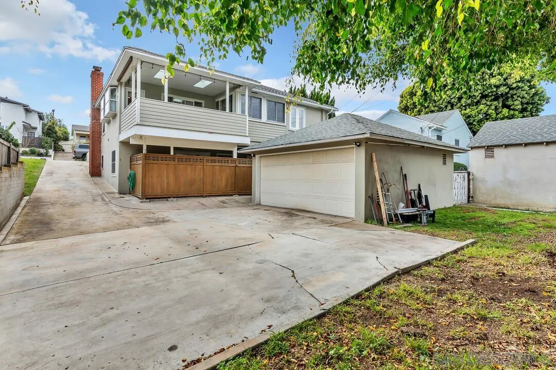 https://cdn.realtyfeed.com/cdn/127/260003388/af921b2a4f46f2358cb8c75173497dfe.webp